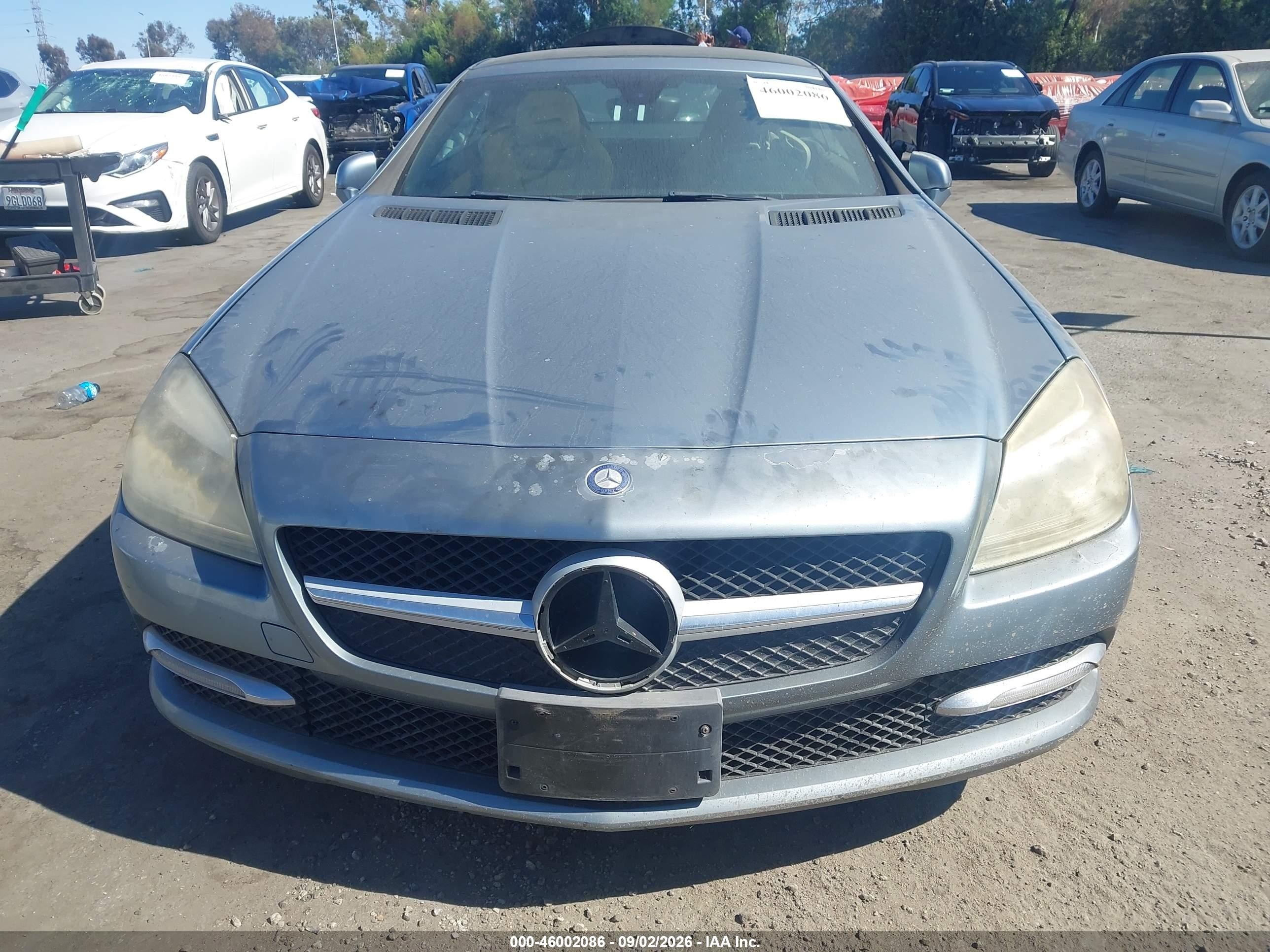 2012 Mercedes-benz Slk 350 Blue vin: WDDPK5HA7CF009479