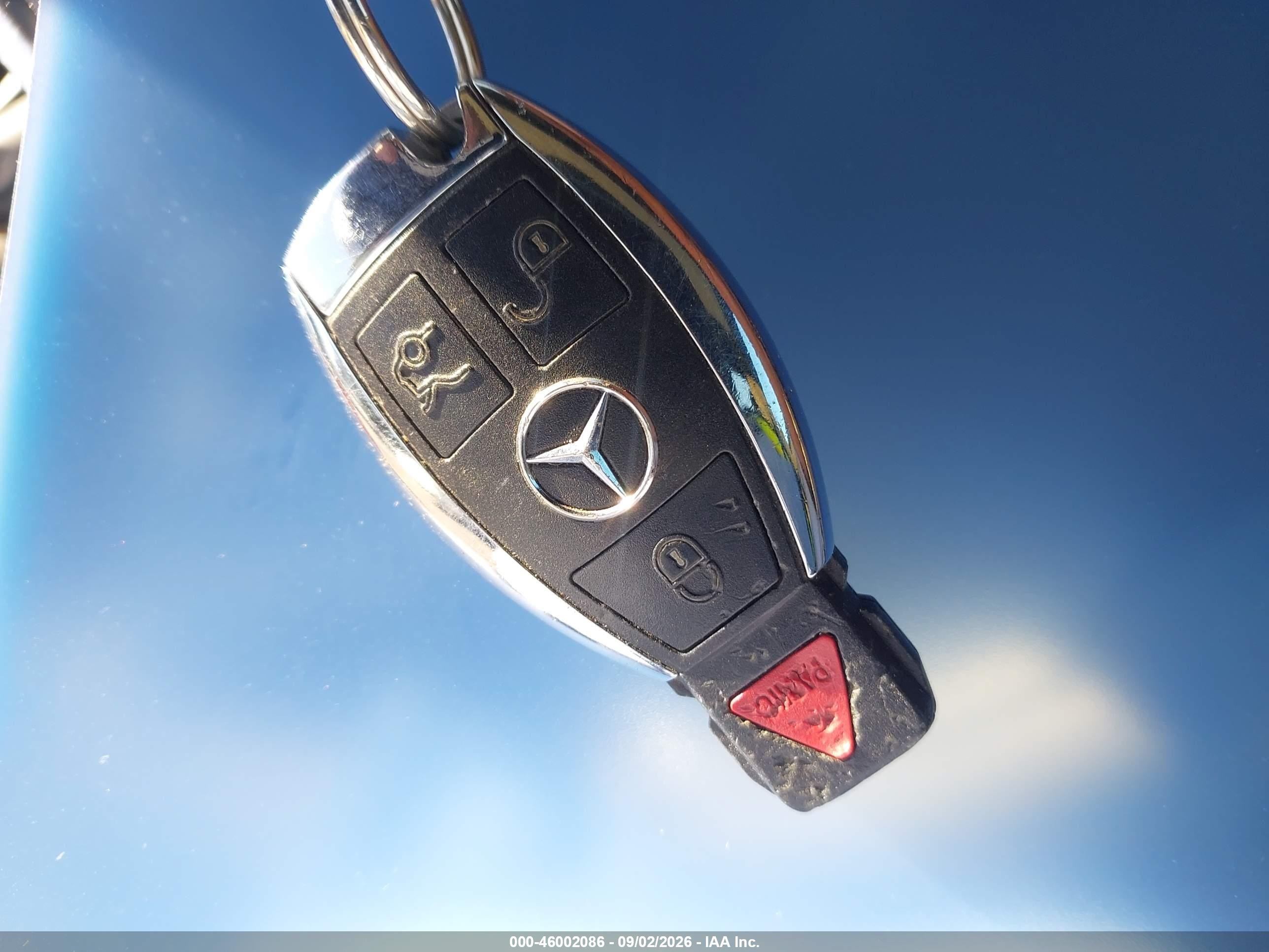 2012 Mercedes-benz Slk 350 Blue vin: WDDPK5HA7CF009479