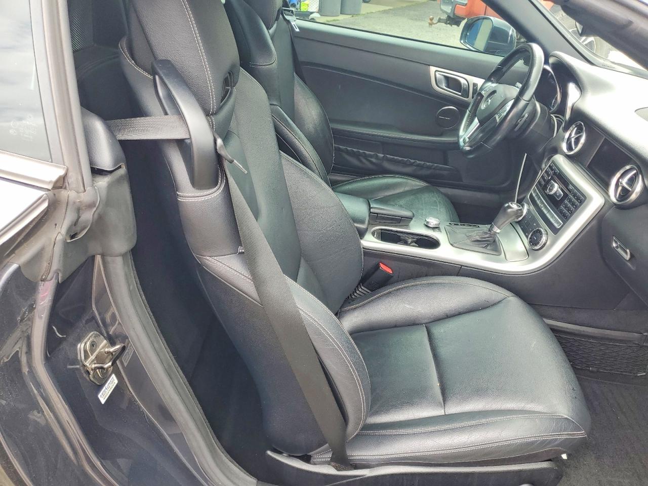 2012 Mercedes-benz Slk 350 Серый vin: WDDPK5HA7CF010101