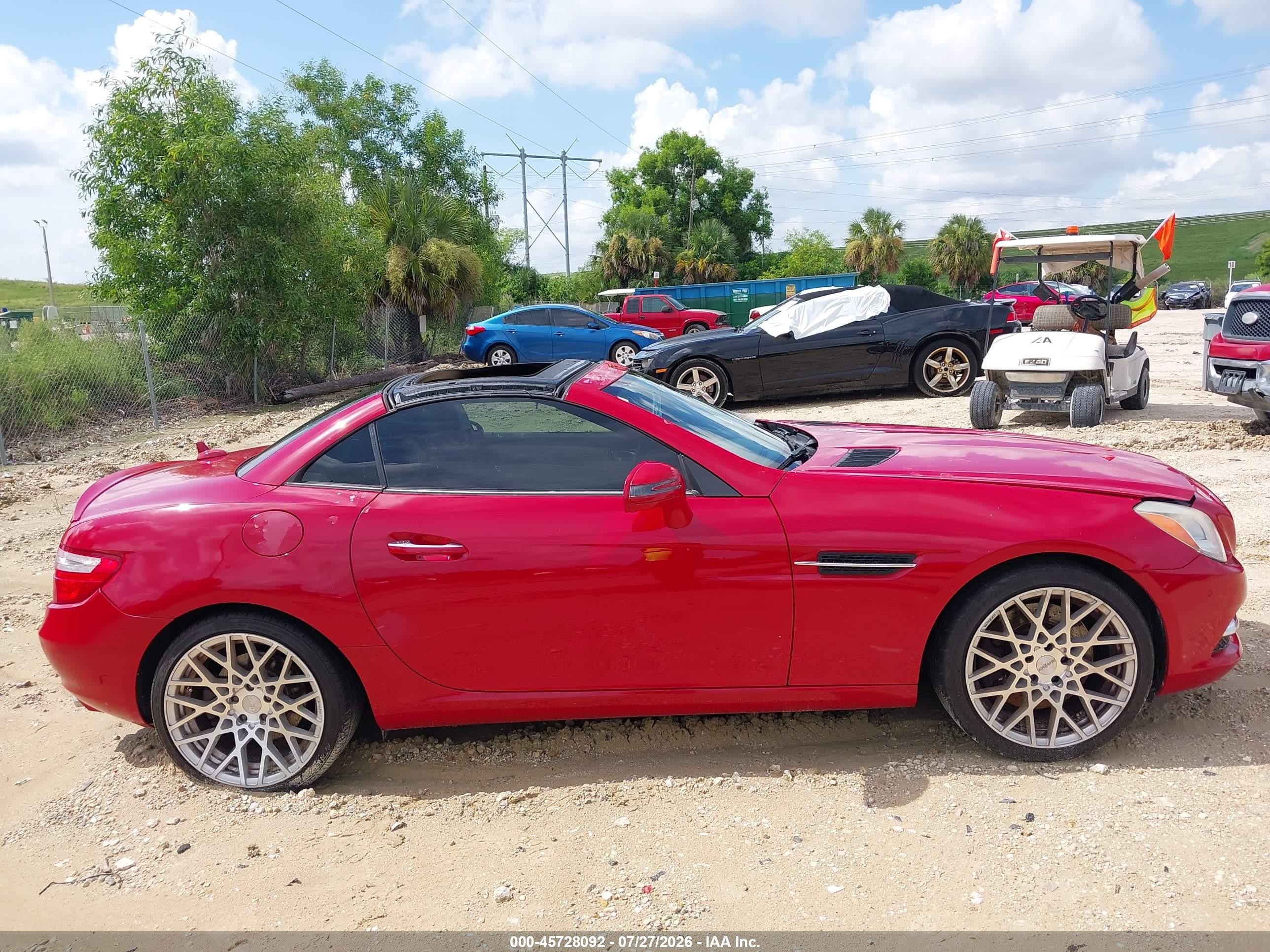 2012 Mercedes-benz Slk 350   Красный vin: WDDPK5HA7CF012494