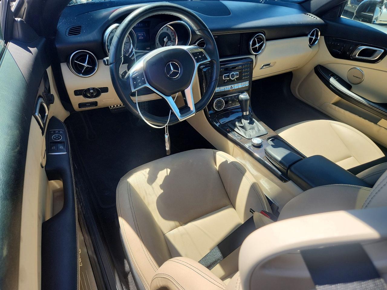 2015 Mercedes-benz Slk 350 Black vin: WDDPK5HA8FF098144
