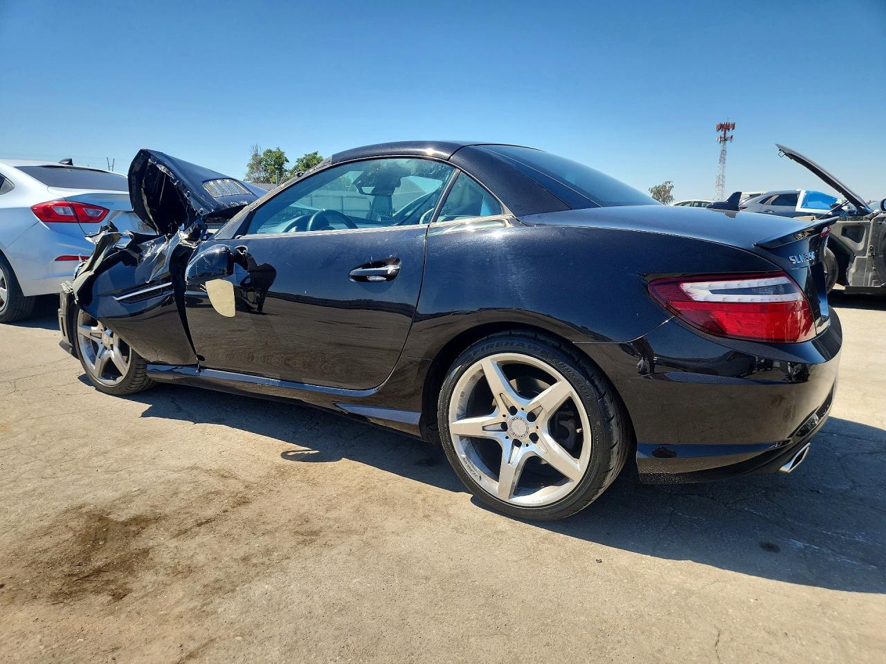 2015 Mercedes-benz Slk 350 Black vin: WDDPK5HA8FF098144