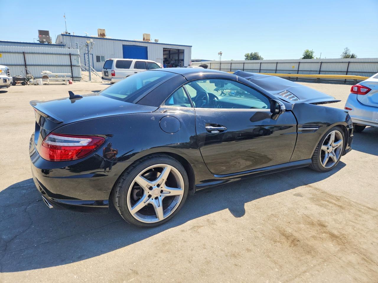 2015 Mercedes-benz Slk 350 Black vin: WDDPK5HA8FF098144