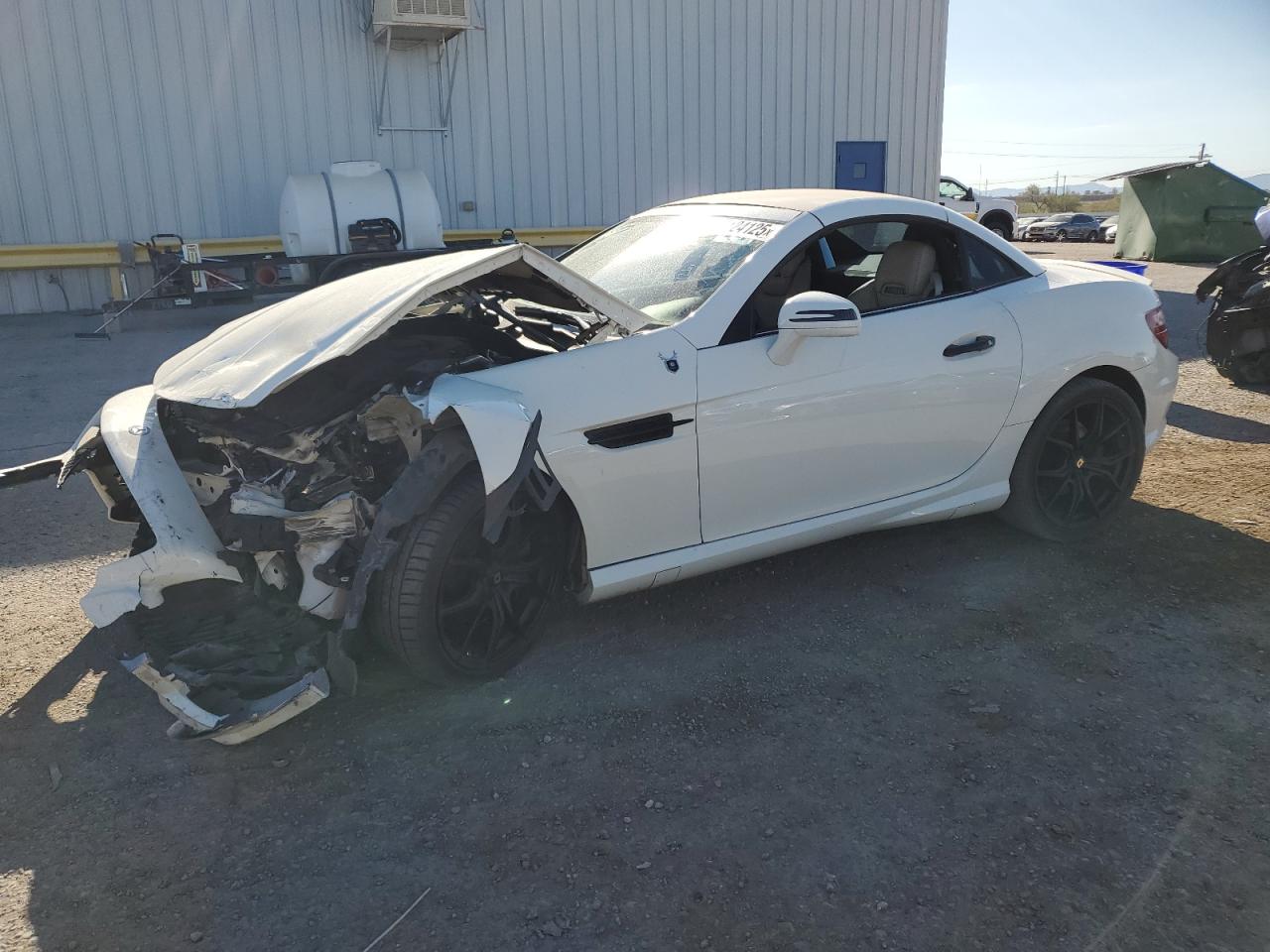 2012 Mercedes-benz Slk 350 White vin: WDDPK5HA9CF032407