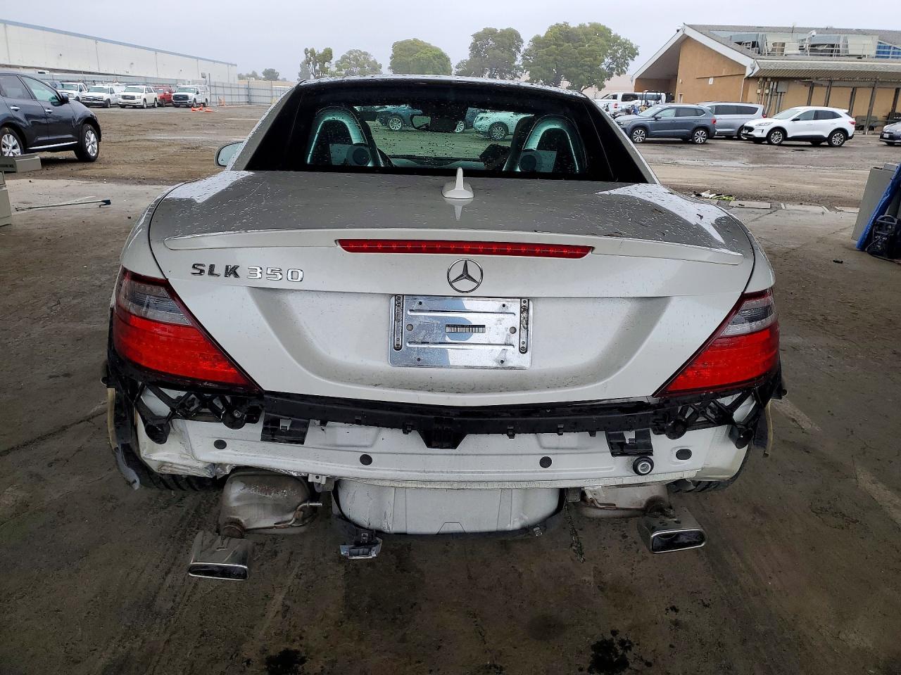 2013 Mercedes-benz Slk 350 White vin: WDDPK5HA9DF055431
