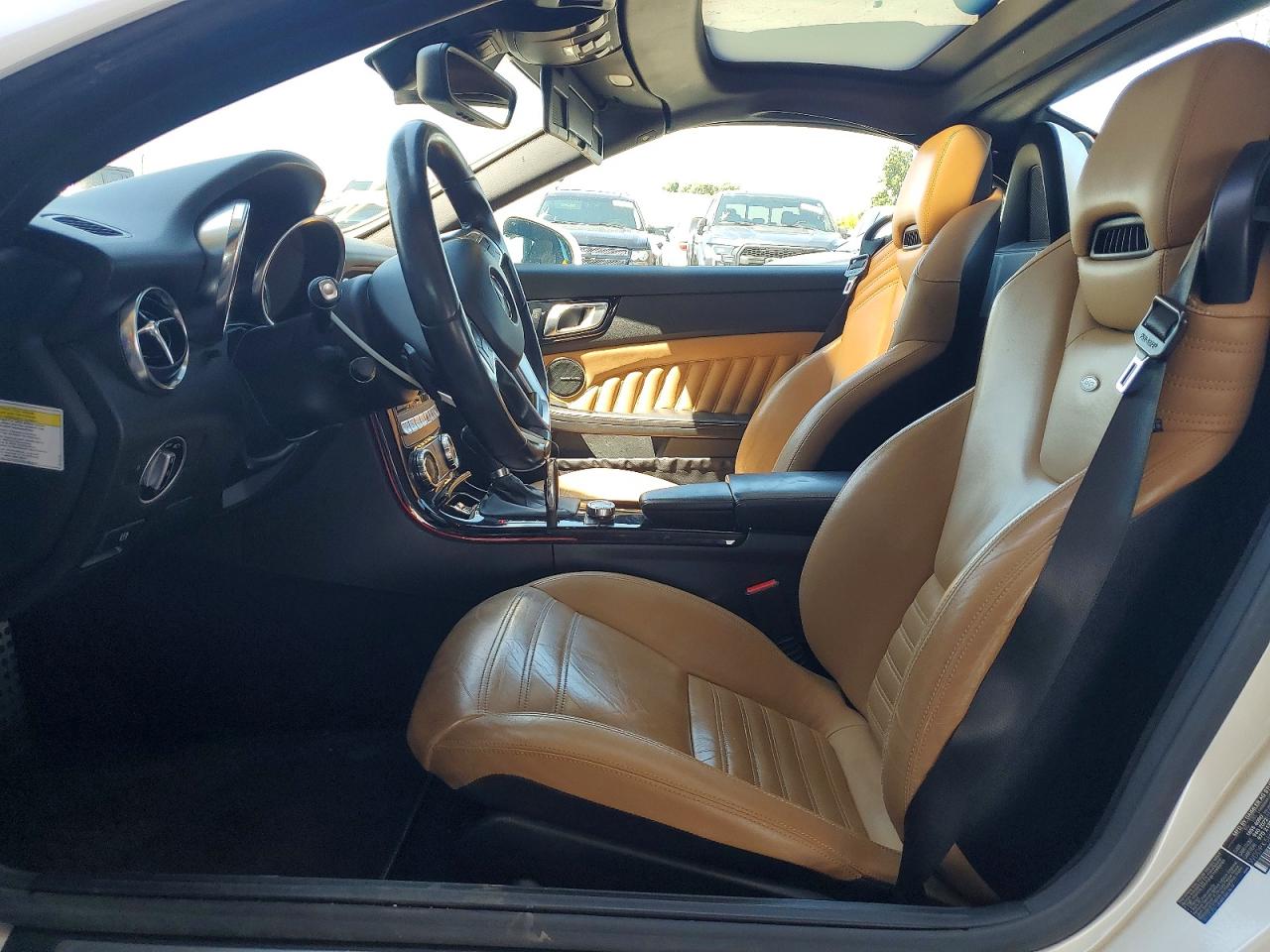 2013 Mercedes-benz Slk 350 White vin: WDDPK5HA9DF055431