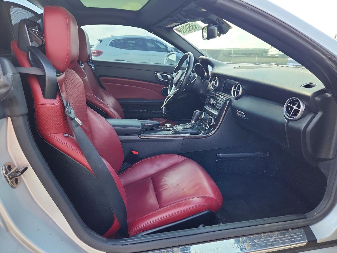 2015 Mercedes-benz Slk 350 Silver vin: WDDPK5HA9FF106476