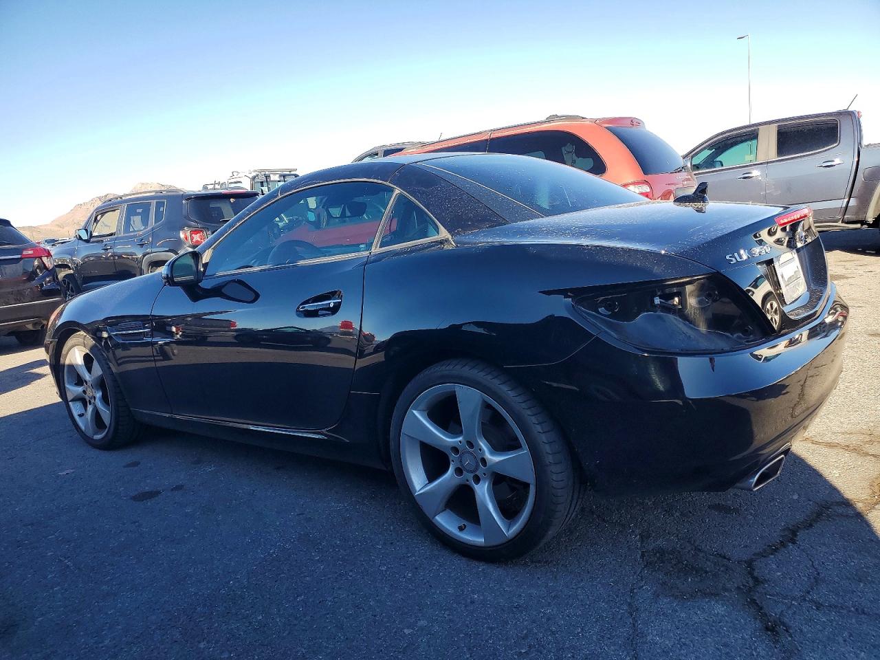 2012 Mercedes-benz Slk 350 Black vin: WDDPK5HAXCF017138