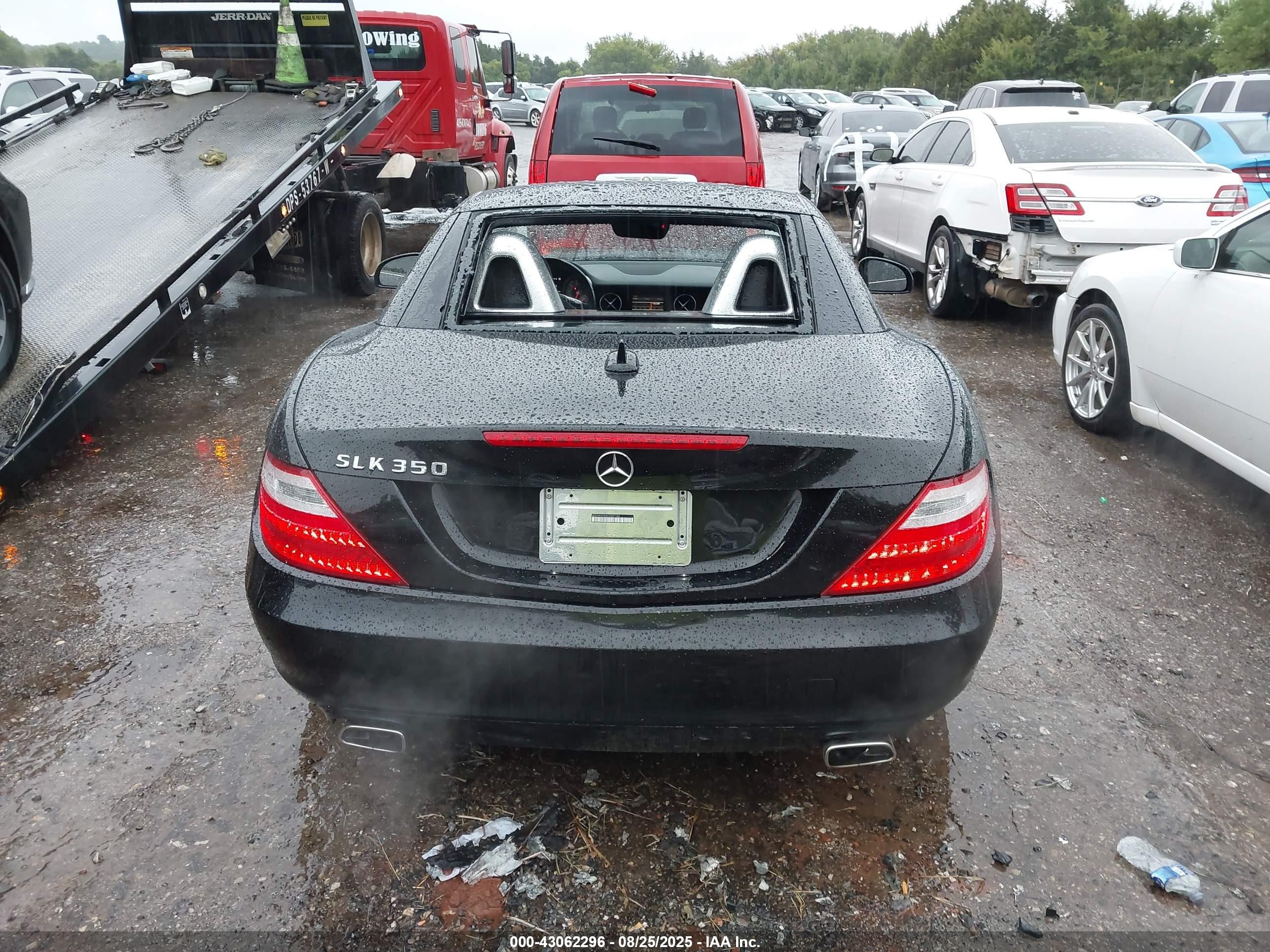 2012 Mercedes-benz Slk 350   Black vin: WDDPK5HAXCF037146