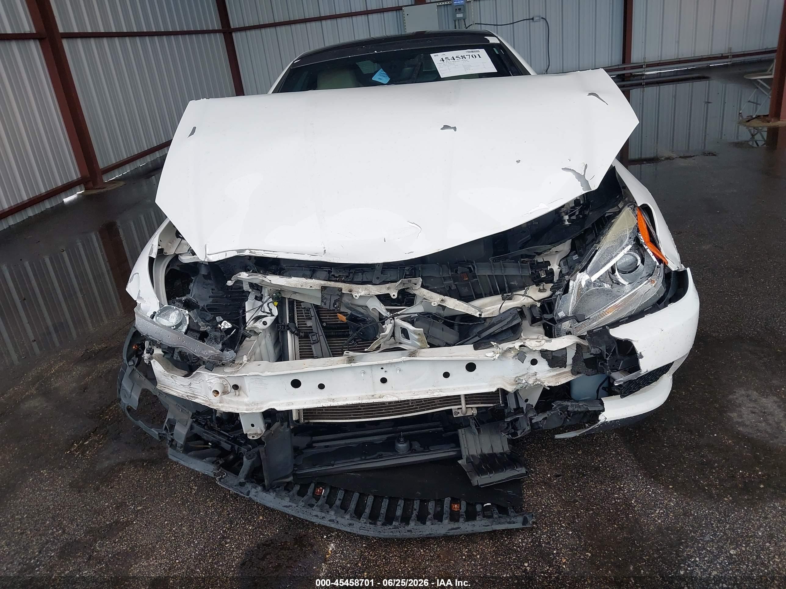 2014 Mercedes-benz Slk 350   White vin: WDDPK5HAXEF075950