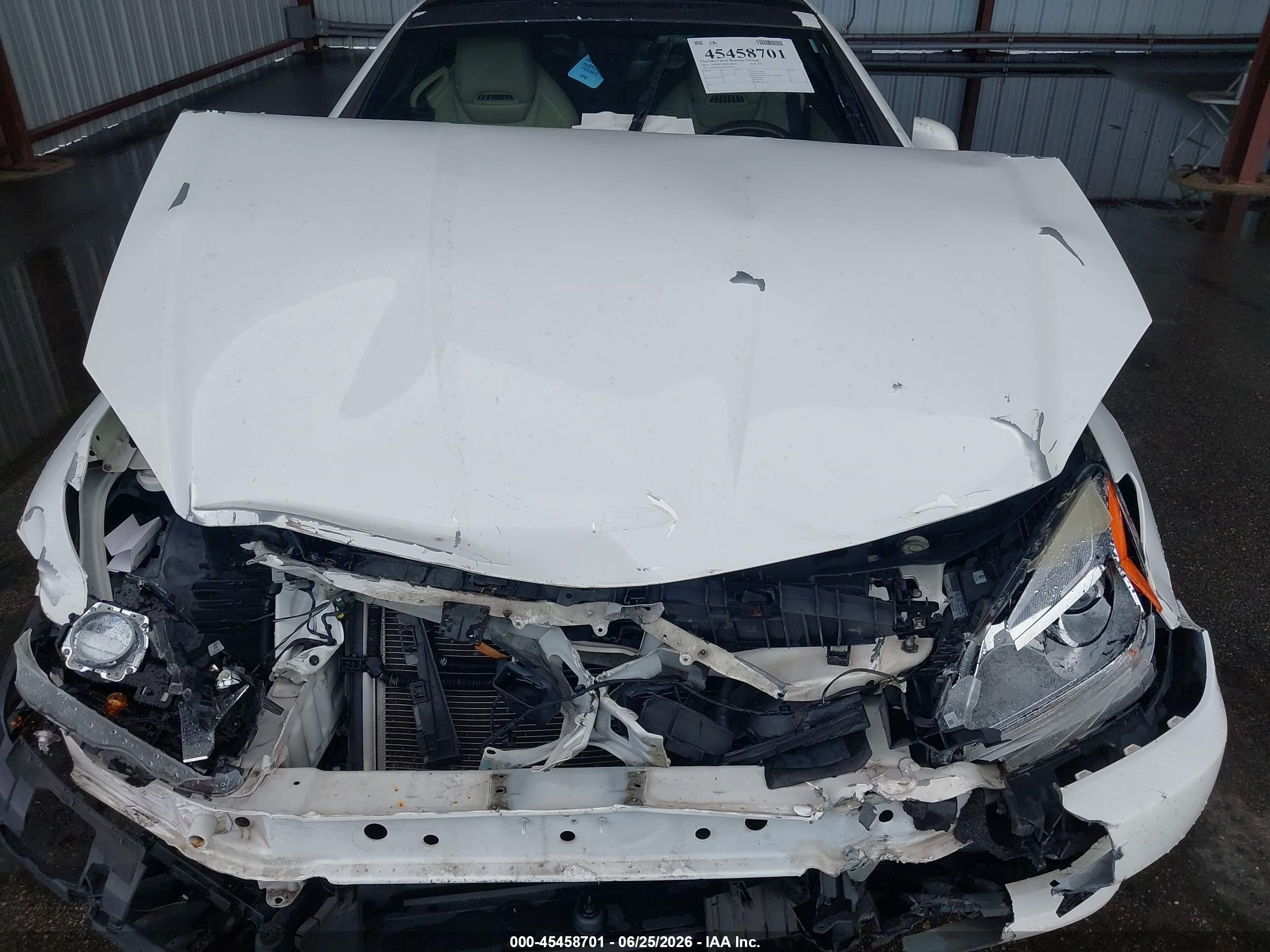 2014 Mercedes-benz Slk 350   White vin: WDDPK5HAXEF075950