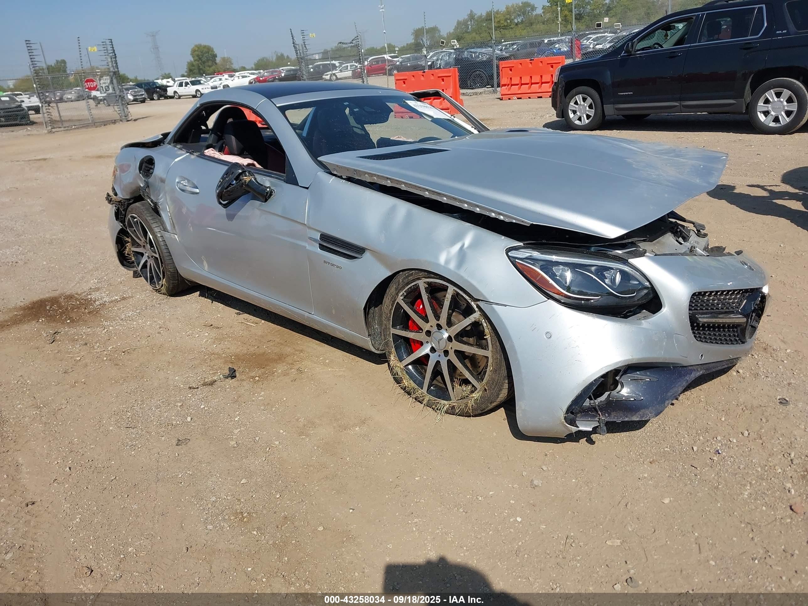 2018 Mercedes-benz Amg Slc 43   Silver vin: WDDPK6GAXJF149577