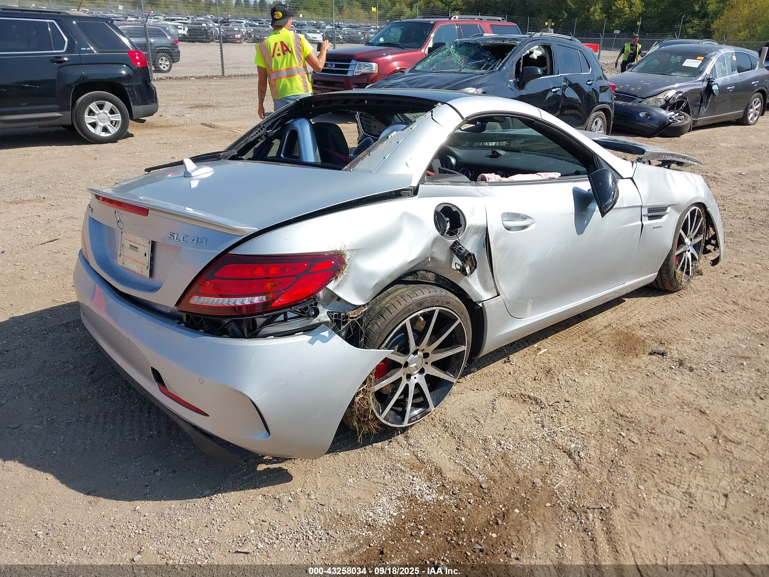 2018 Mercedes-benz Amg Slc 43   Silver vin: WDDPK6GAXJF149577