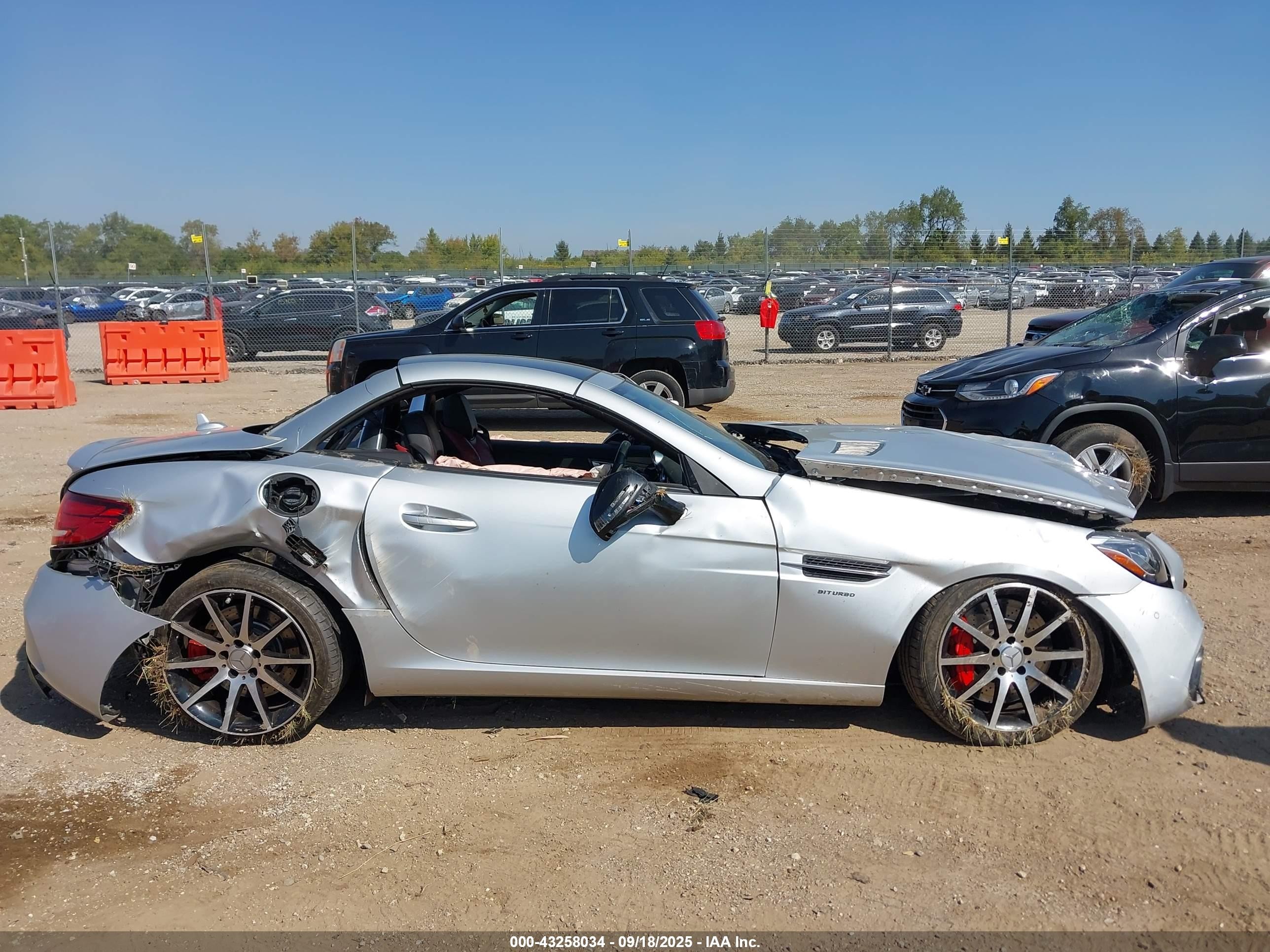 2018 Mercedes-benz Amg Slc 43   Silver vin: WDDPK6GAXJF149577