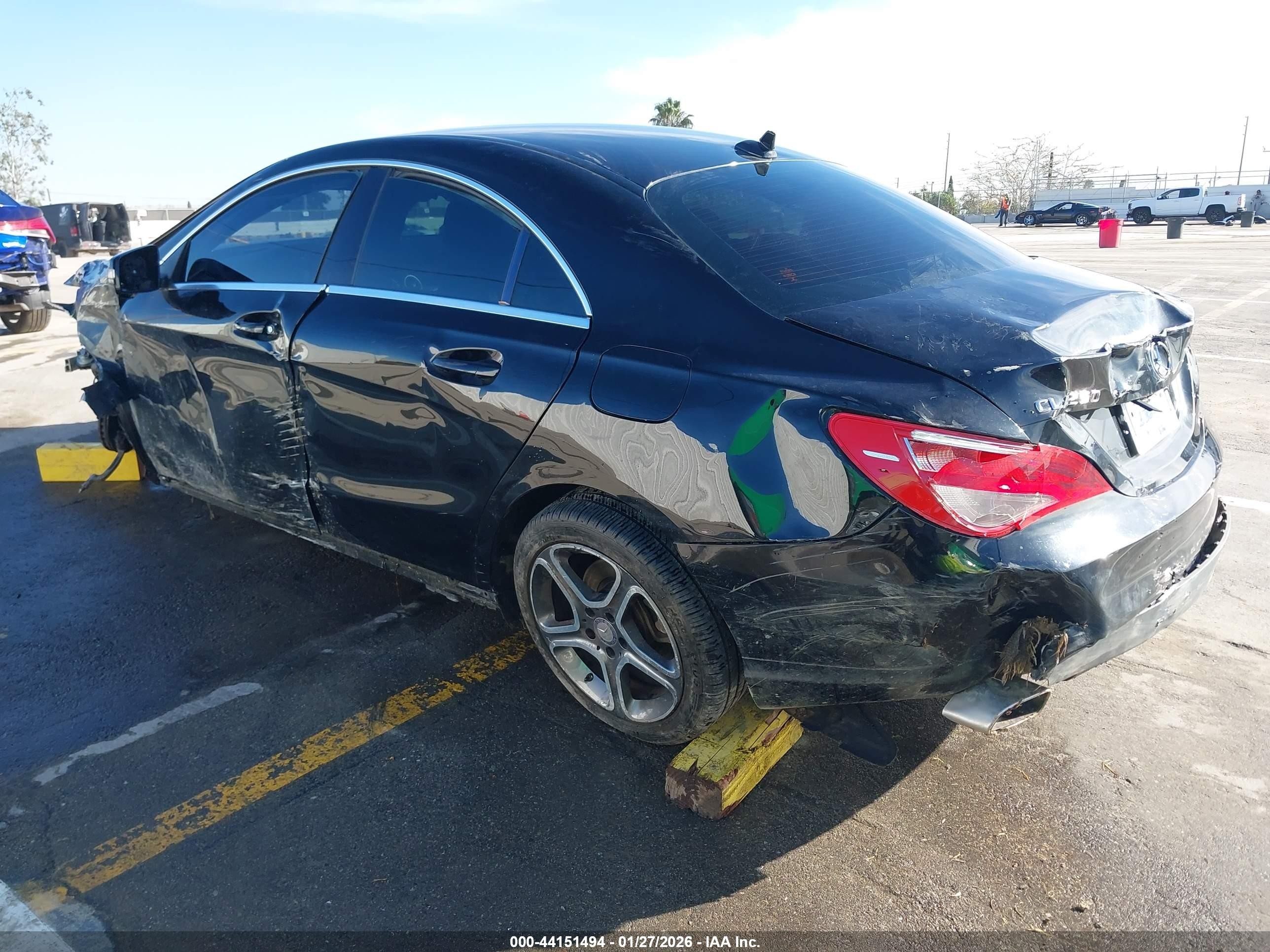 2014 Mercedes-benz Cla 250 Black vin: WDDSJ4EB0EN031000