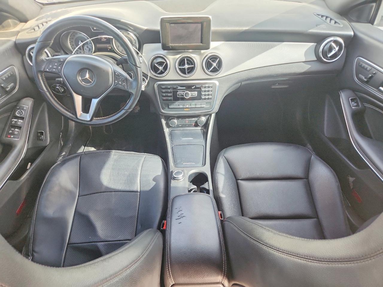 2014 Mercedes-benz Cla 250 Белый vin: WDDSJ4EB0EN041851