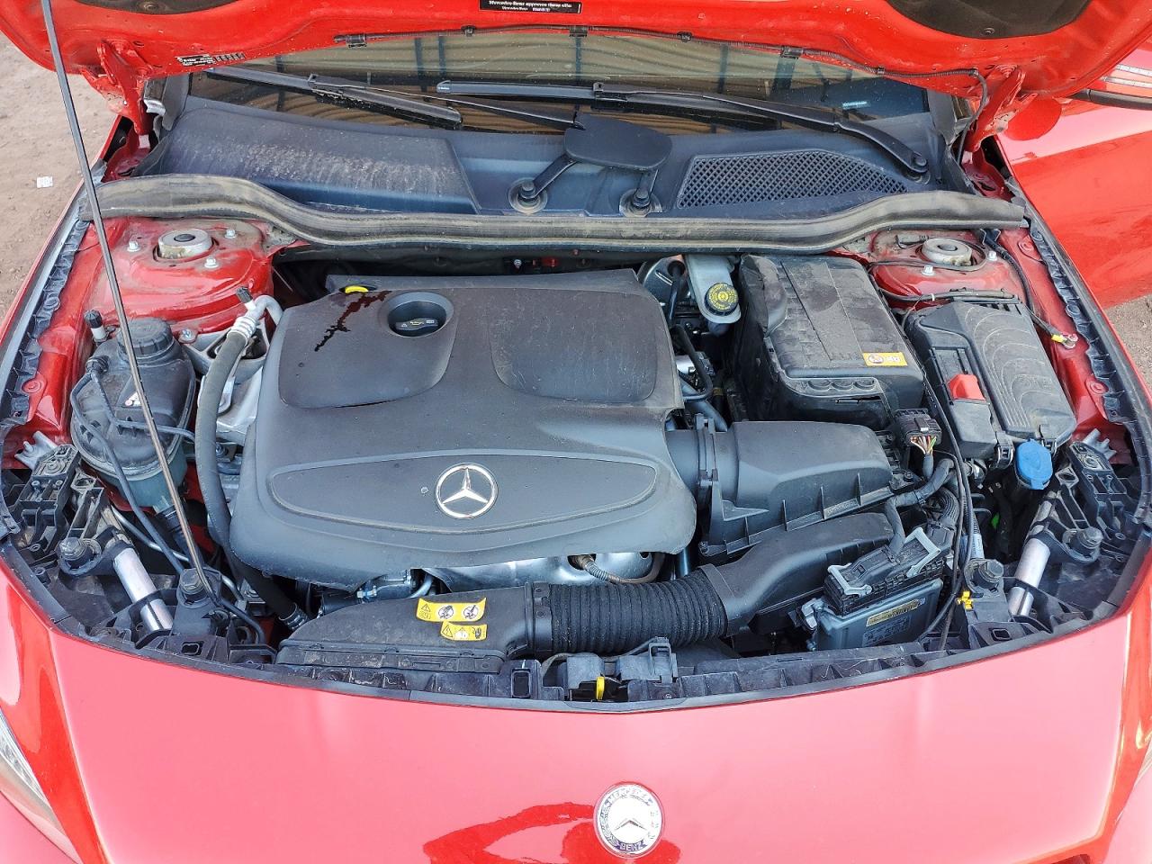 2014 Mercedes-benz Cla 250 Red vin: WDDSJ4EB0EN053899