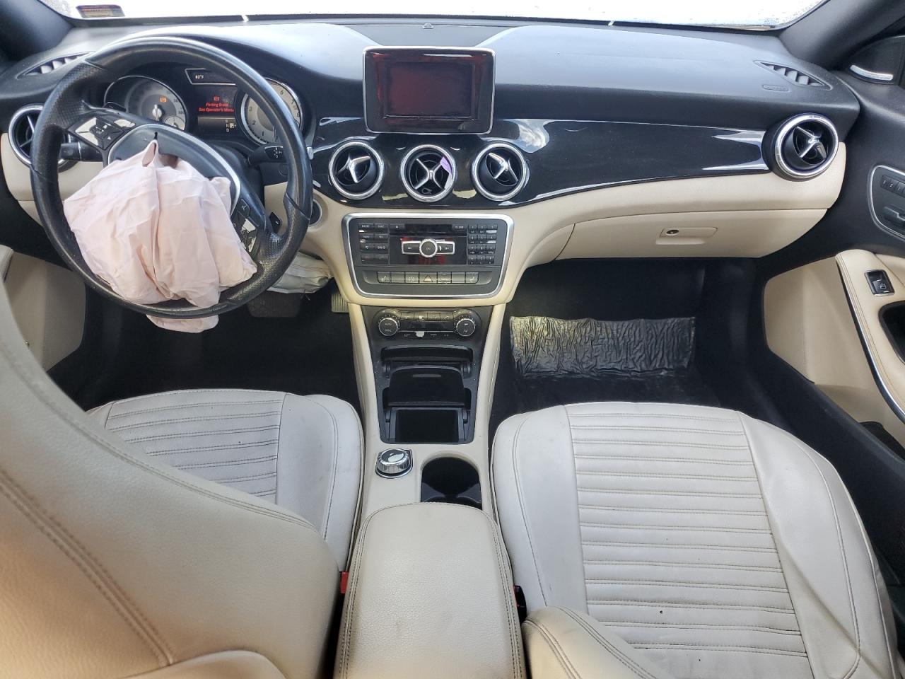 2014 Mercedes-benz Cla 250 White vin: WDDSJ4EB0EN059931