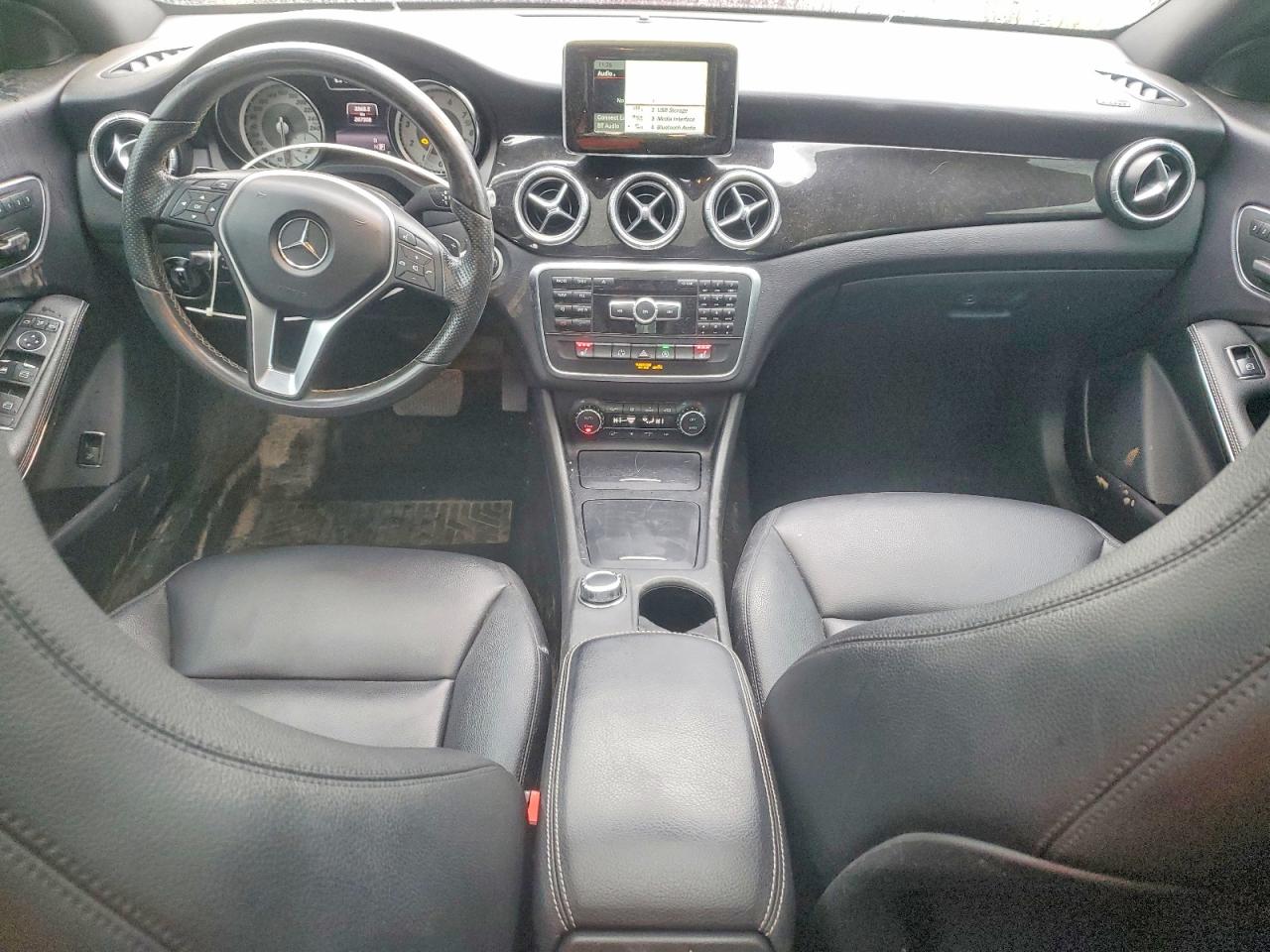 2014 Mercedes-benz Cla250 White vin: WDDSJ4EB0EN130433