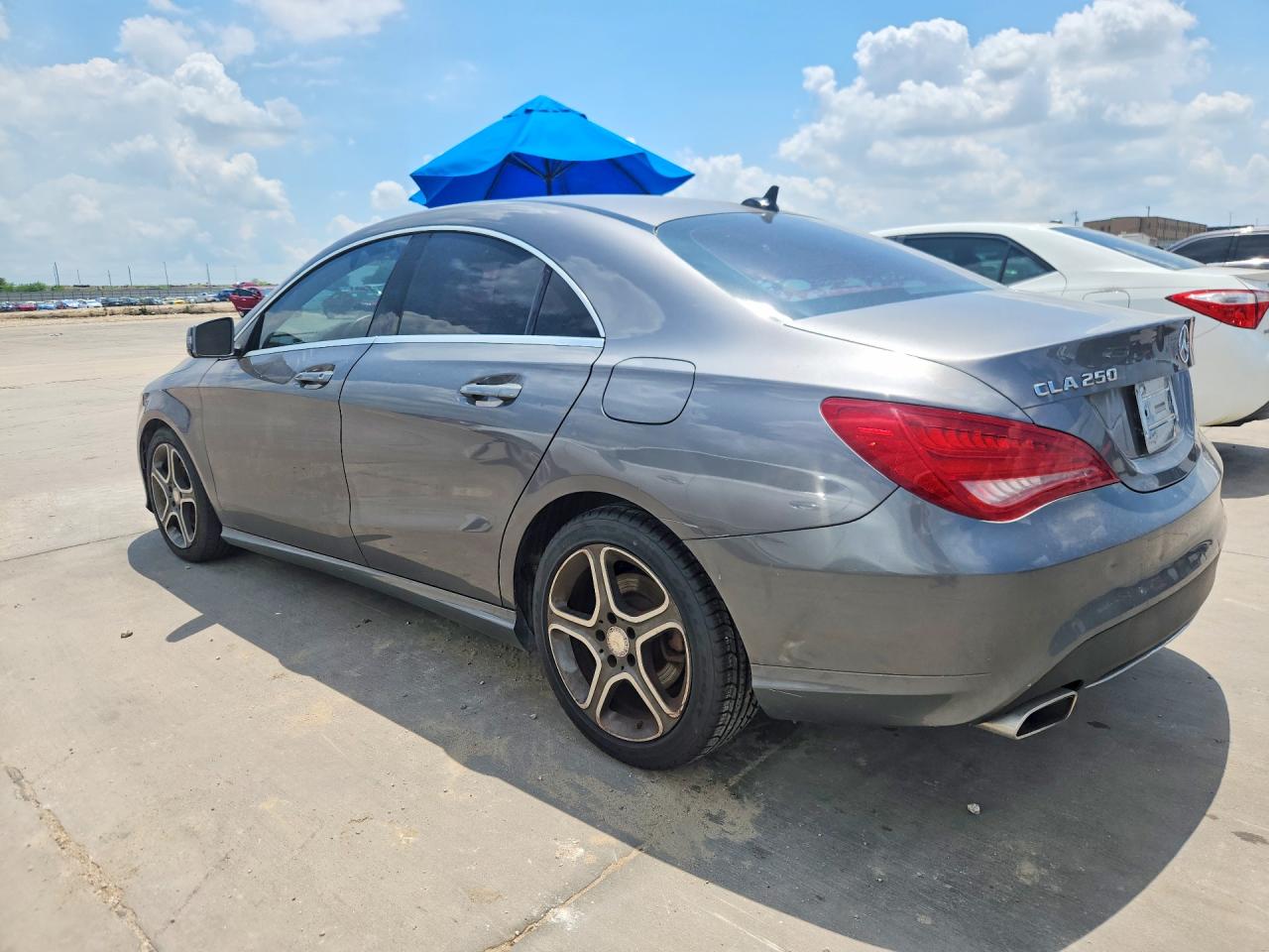 2014 Mercedes-benz Cla 250 Gray vin: WDDSJ4EB0EN144736
