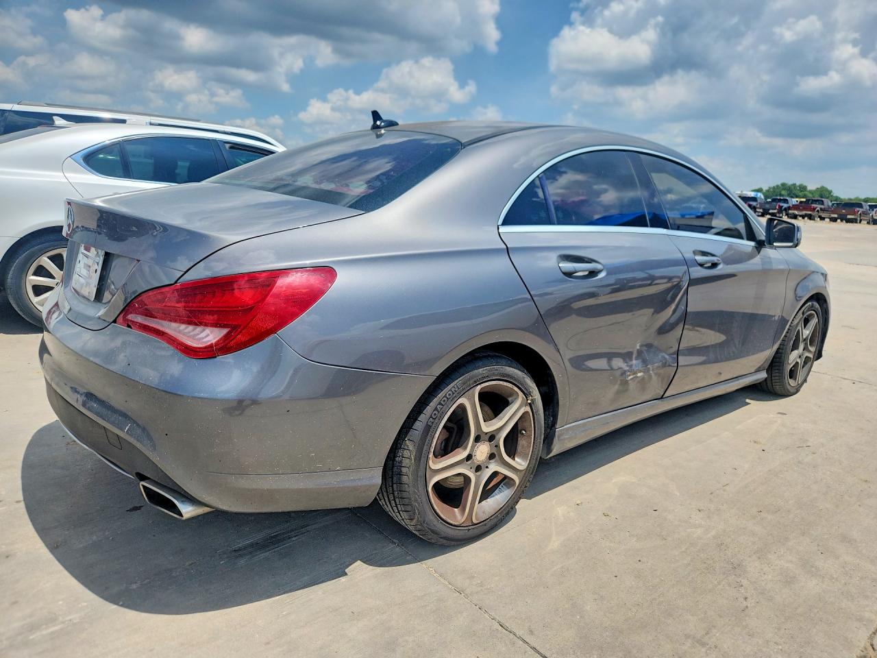 2014 Mercedes-benz Cla 250 Gray vin: WDDSJ4EB0EN144736