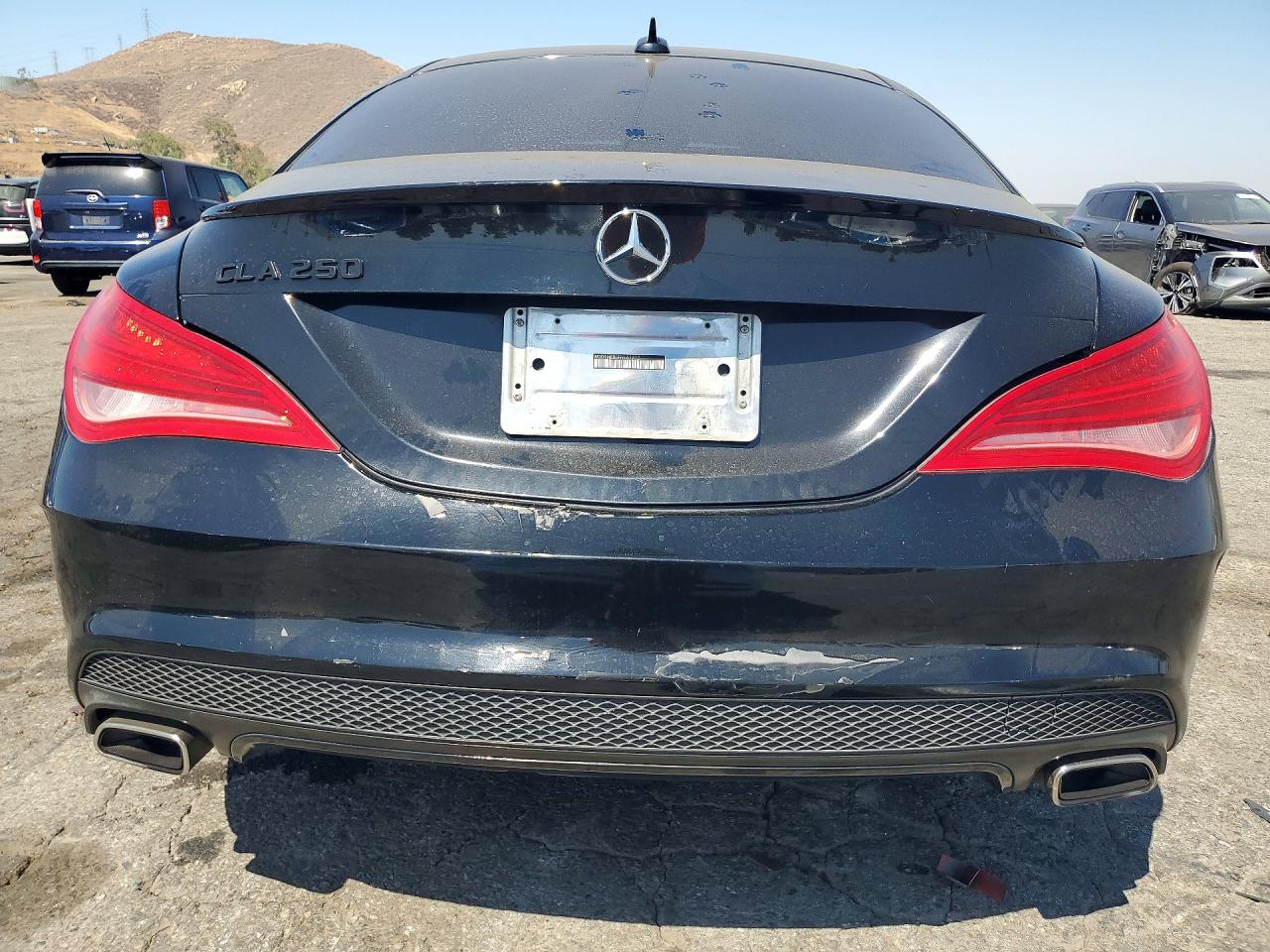 2015 Mercedes-benz Cla 250 Black vin: WDDSJ4EB0FN161912