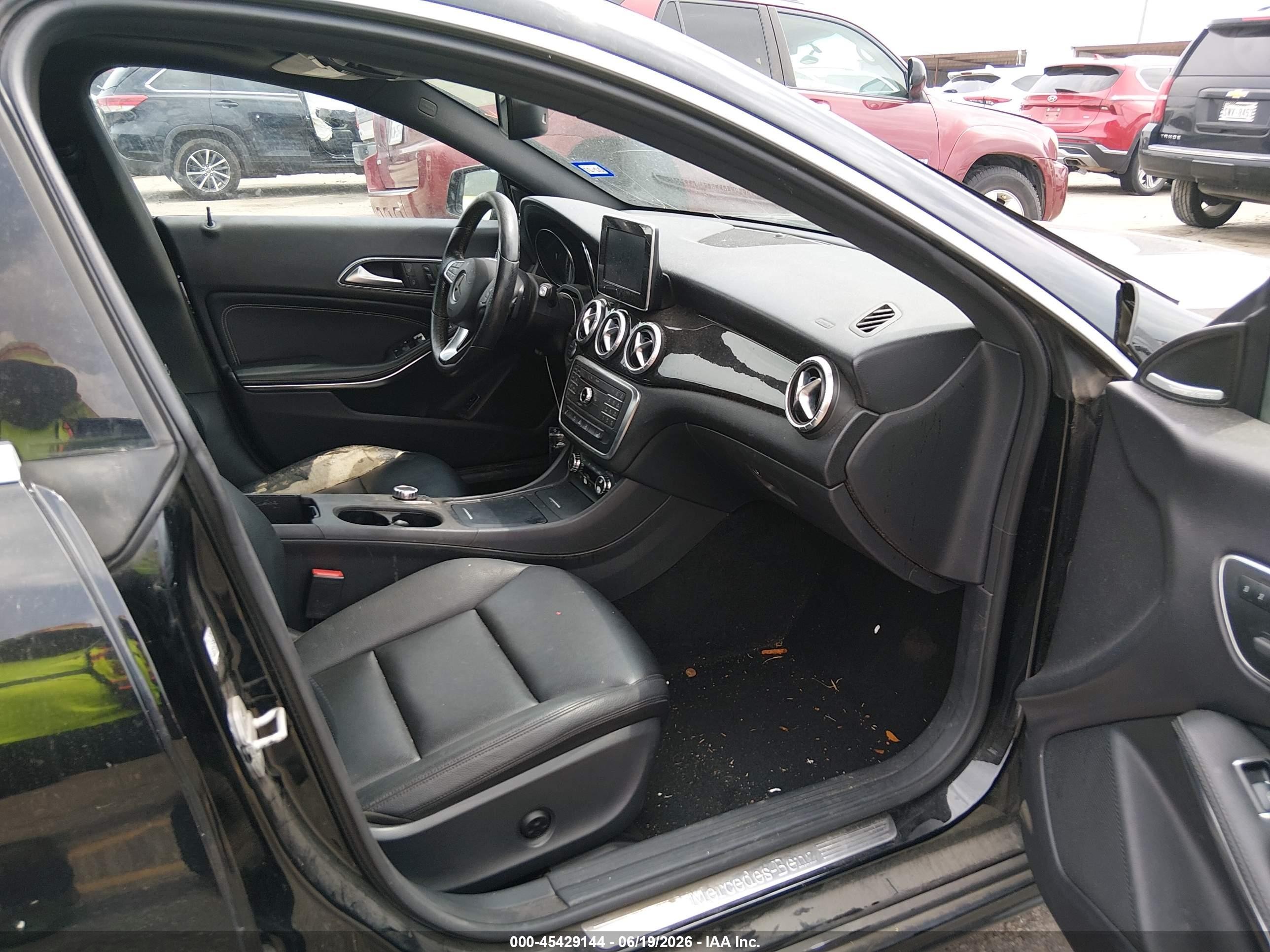 2015 Mercedes-benz Cla 250 Black vin: WDDSJ4EB0FN174739