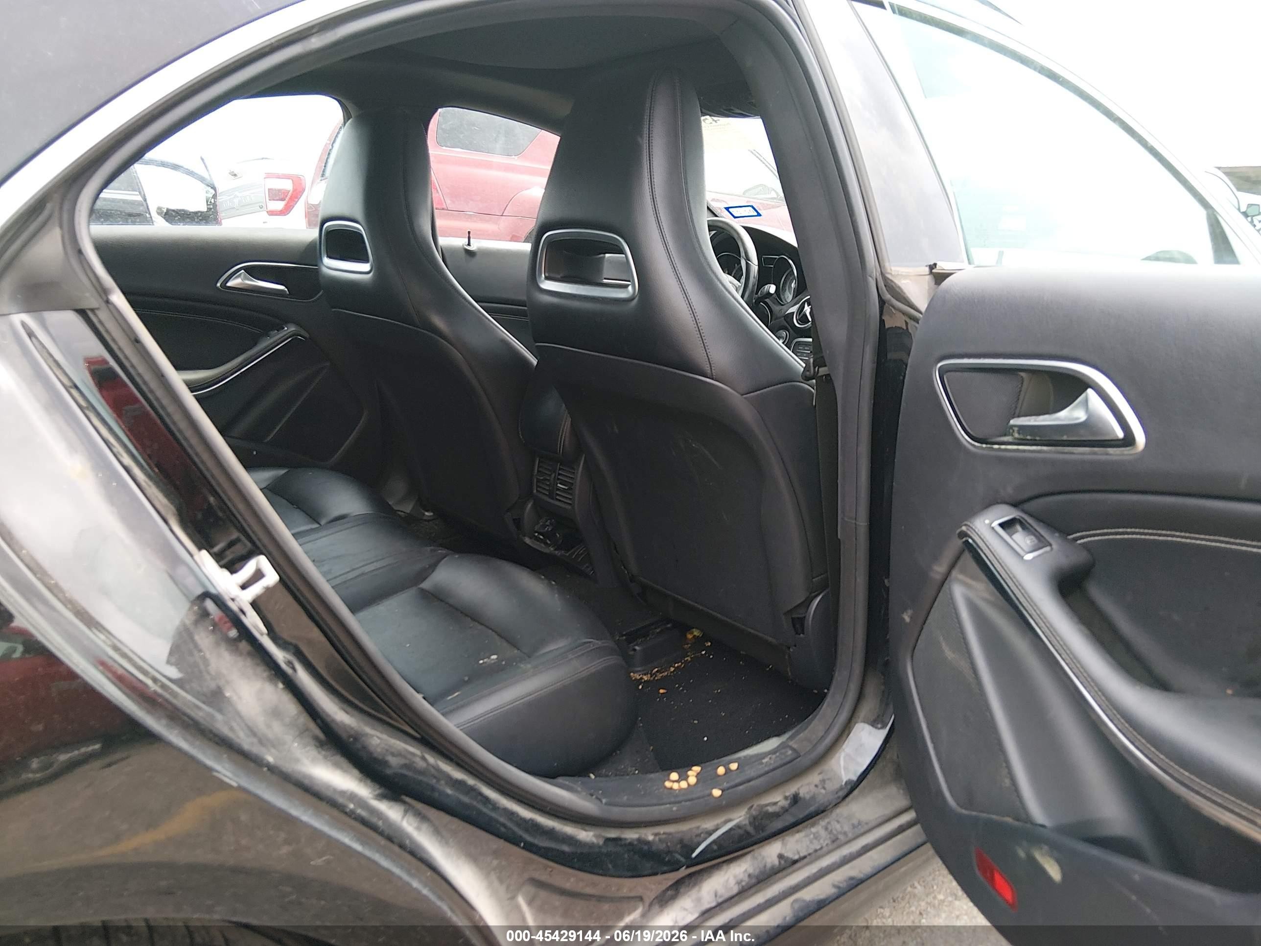 2015 Mercedes-benz Cla 250 Black vin: WDDSJ4EB0FN174739