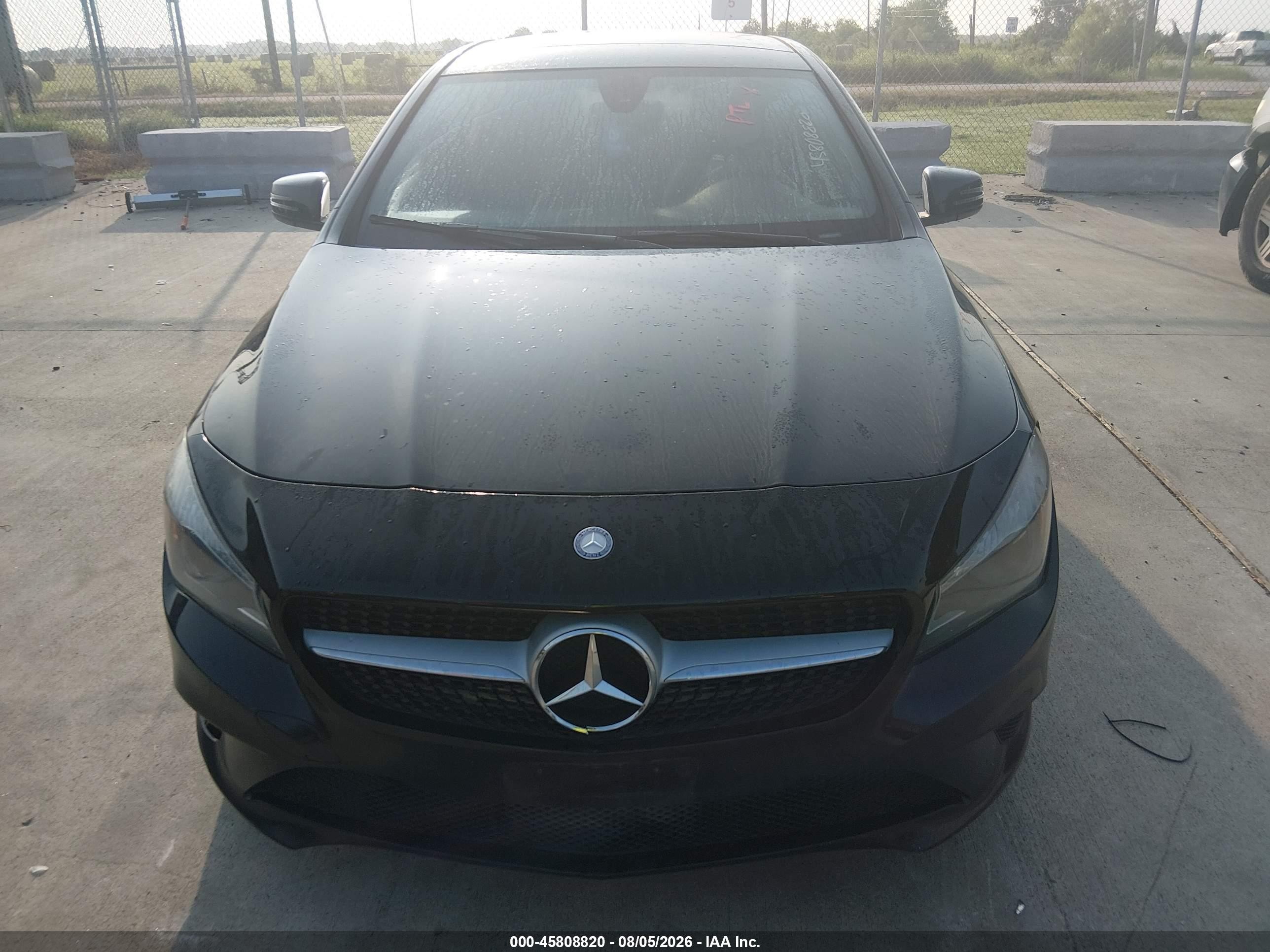 2015 Mercedes-benz Cla 250   Black vin: WDDSJ4EB0FN213099