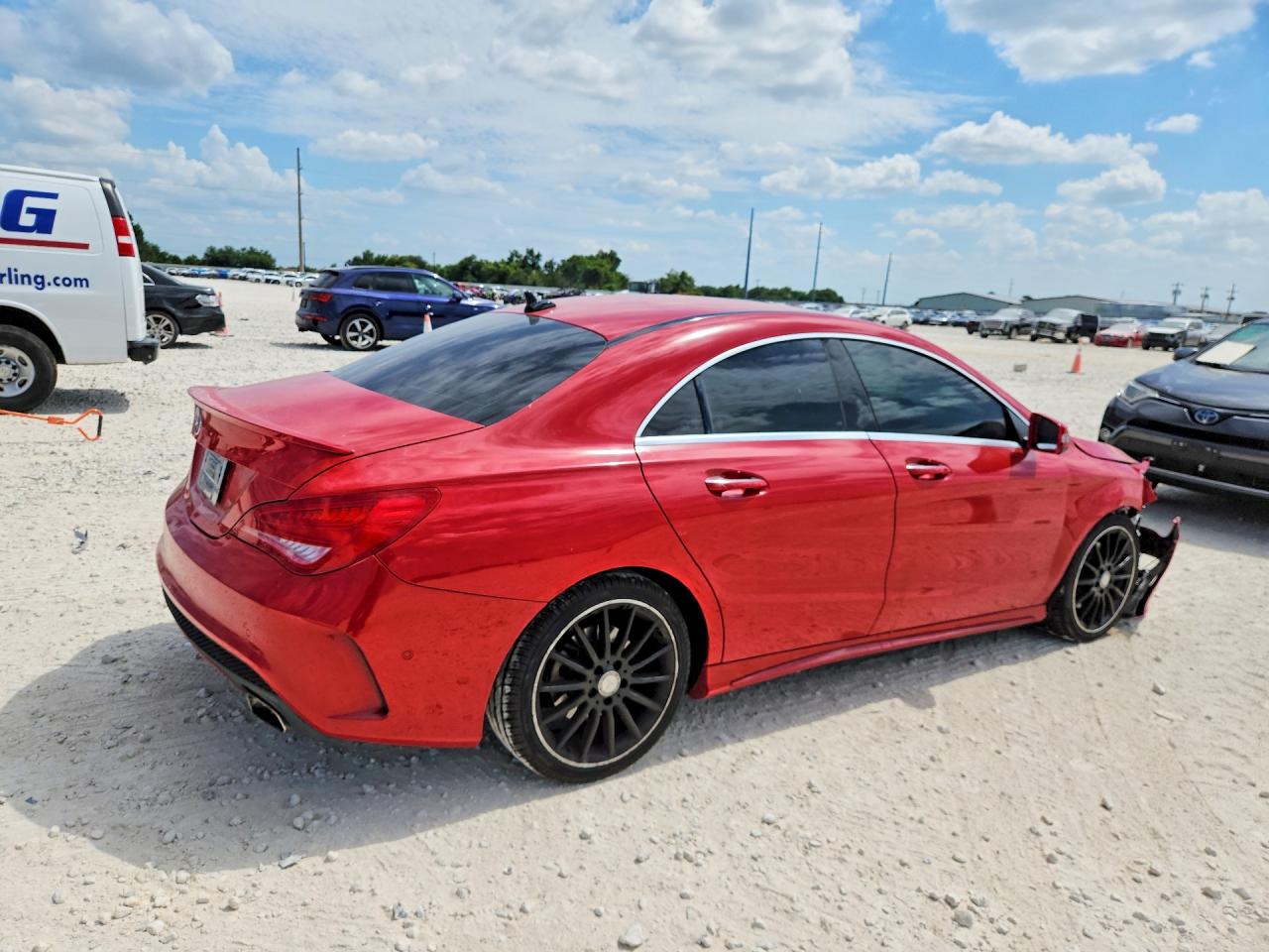 2015 Mercedes-benz Cla 250 Red vin: WDDSJ4EB0FN213197
