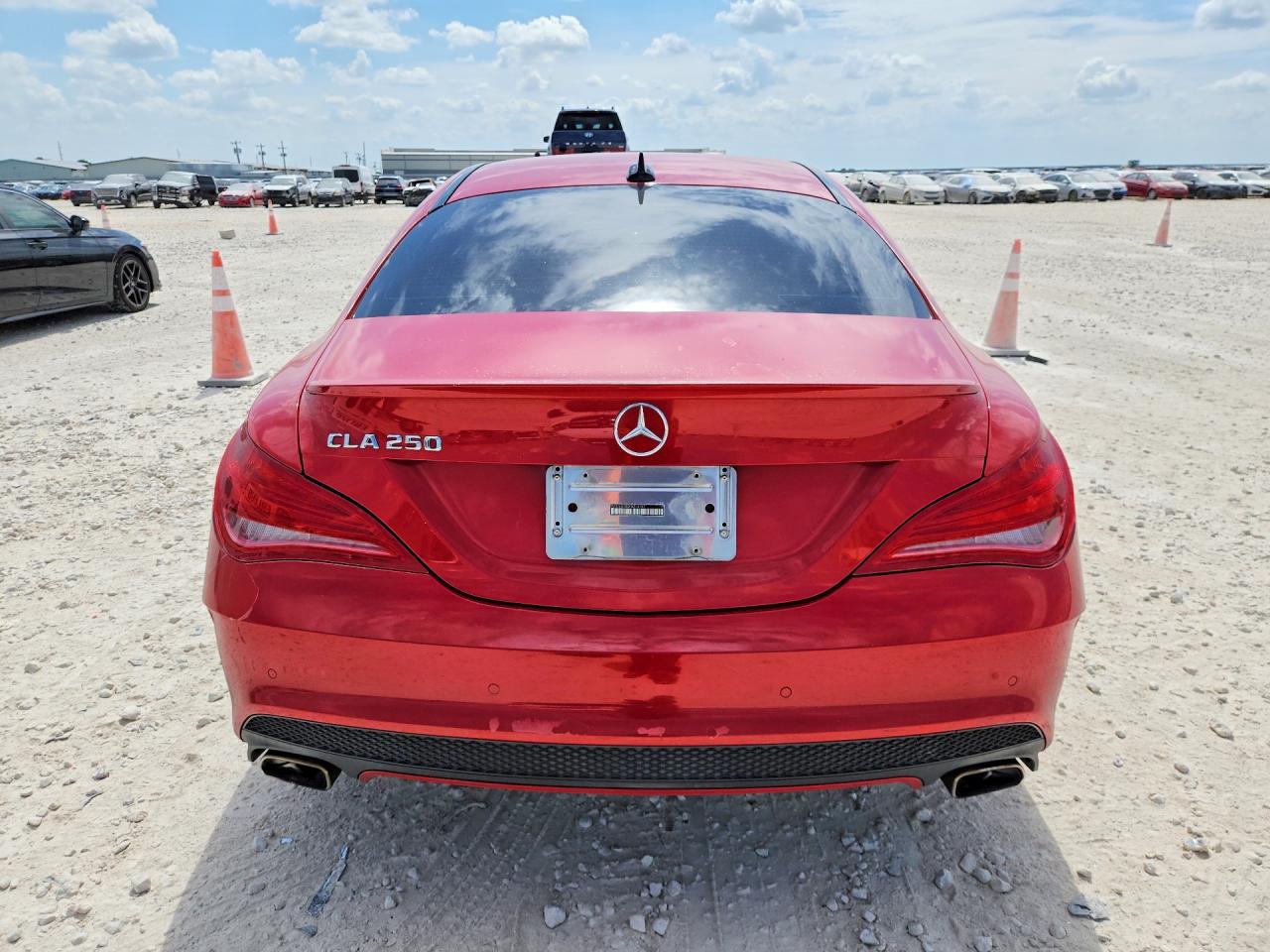 2015 Mercedes-benz Cla 250 Red vin: WDDSJ4EB0FN213197