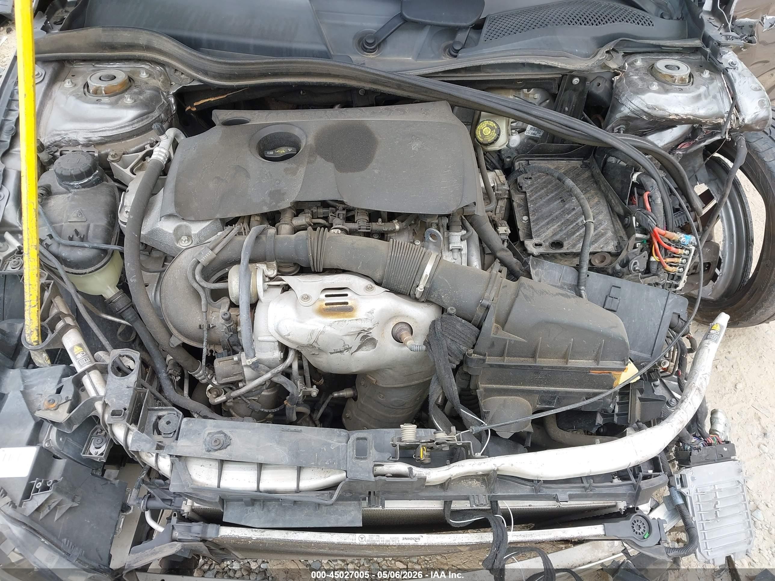 2015 Mercedes-benz Cla 250   Серый vin: WDDSJ4EB0FN256258