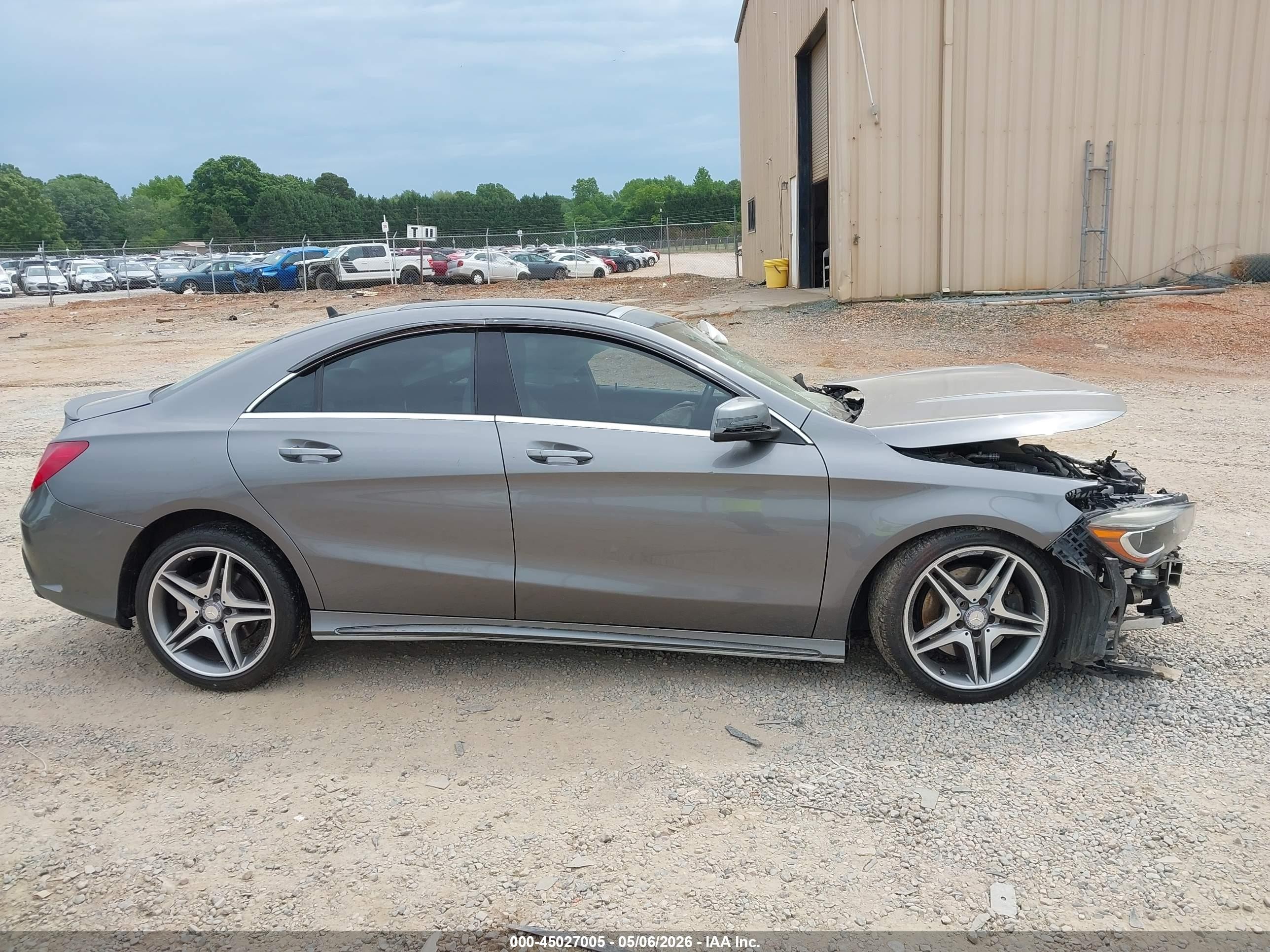 2015 Mercedes-benz Cla 250   Серый vin: WDDSJ4EB0FN256258