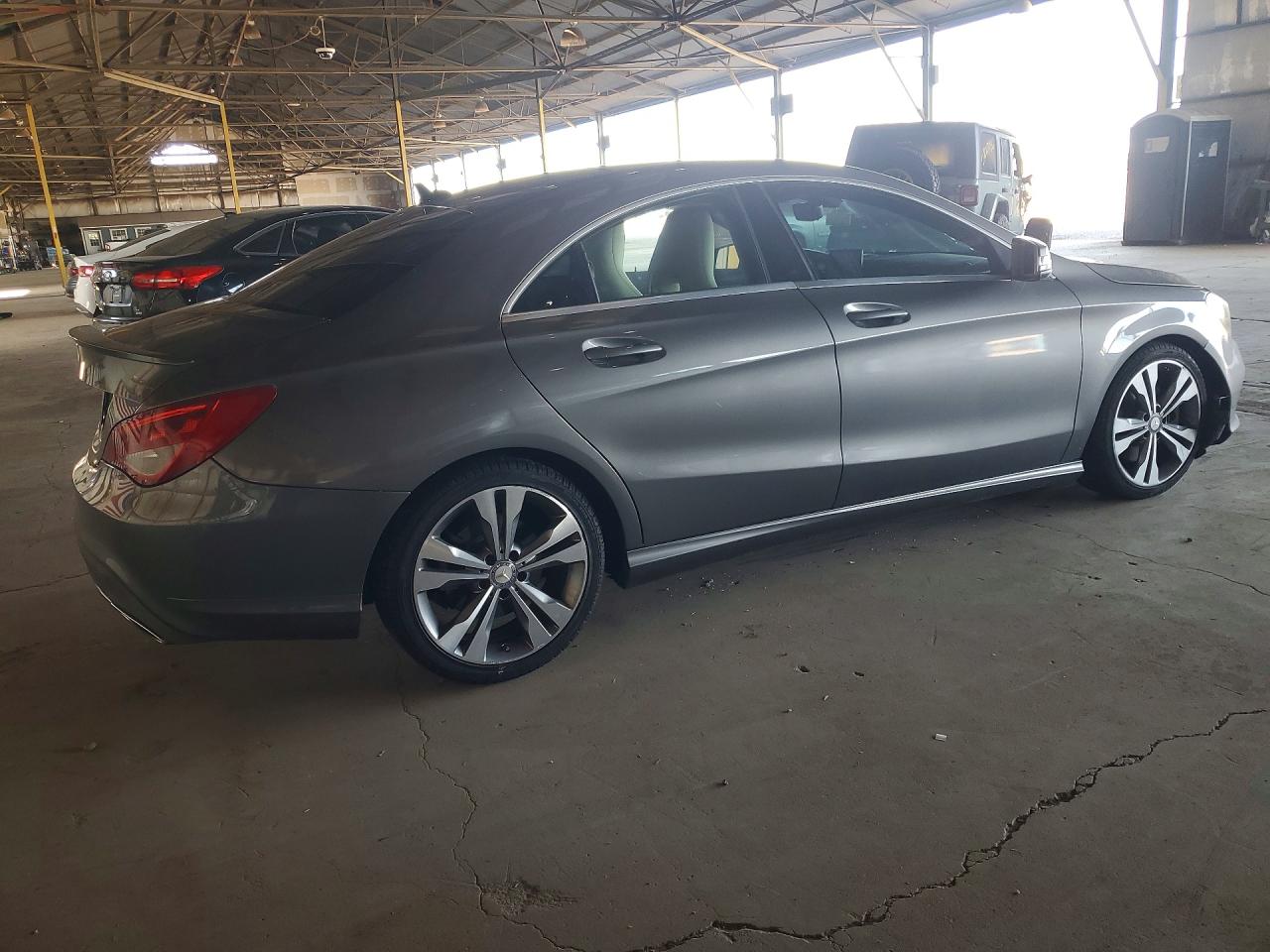 2018 Mercedes-benz Cla 250 Gray vin: WDDSJ4EB0JN510883