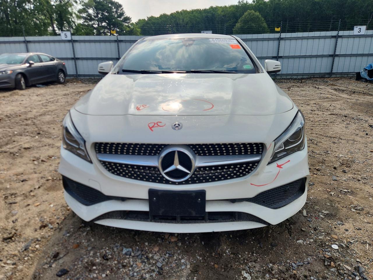 2018 Mercedes-benz Cla 250 White vin: WDDSJ4EB0JN573675