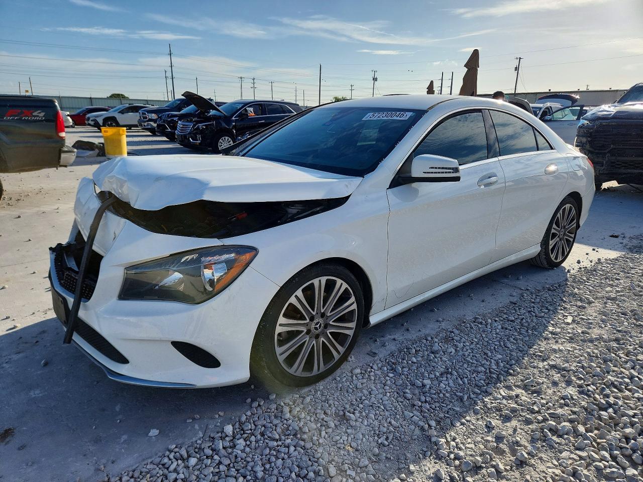 2018 Mercedes-benz Cla 250 White vin: WDDSJ4EB0JN683920