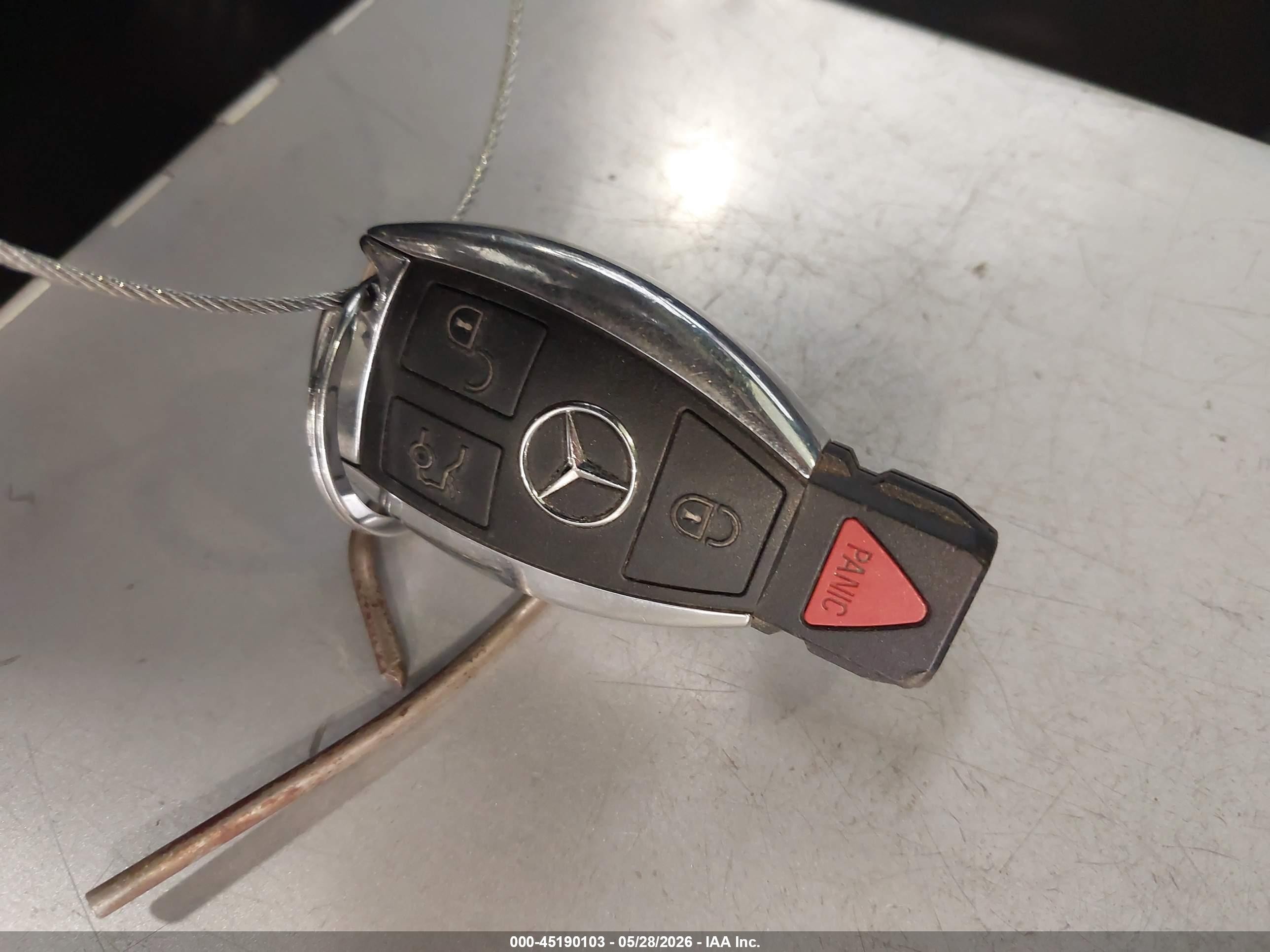 2019 Mercedes-benz Cla 250 White vin: WDDSJ4EB0KN773134