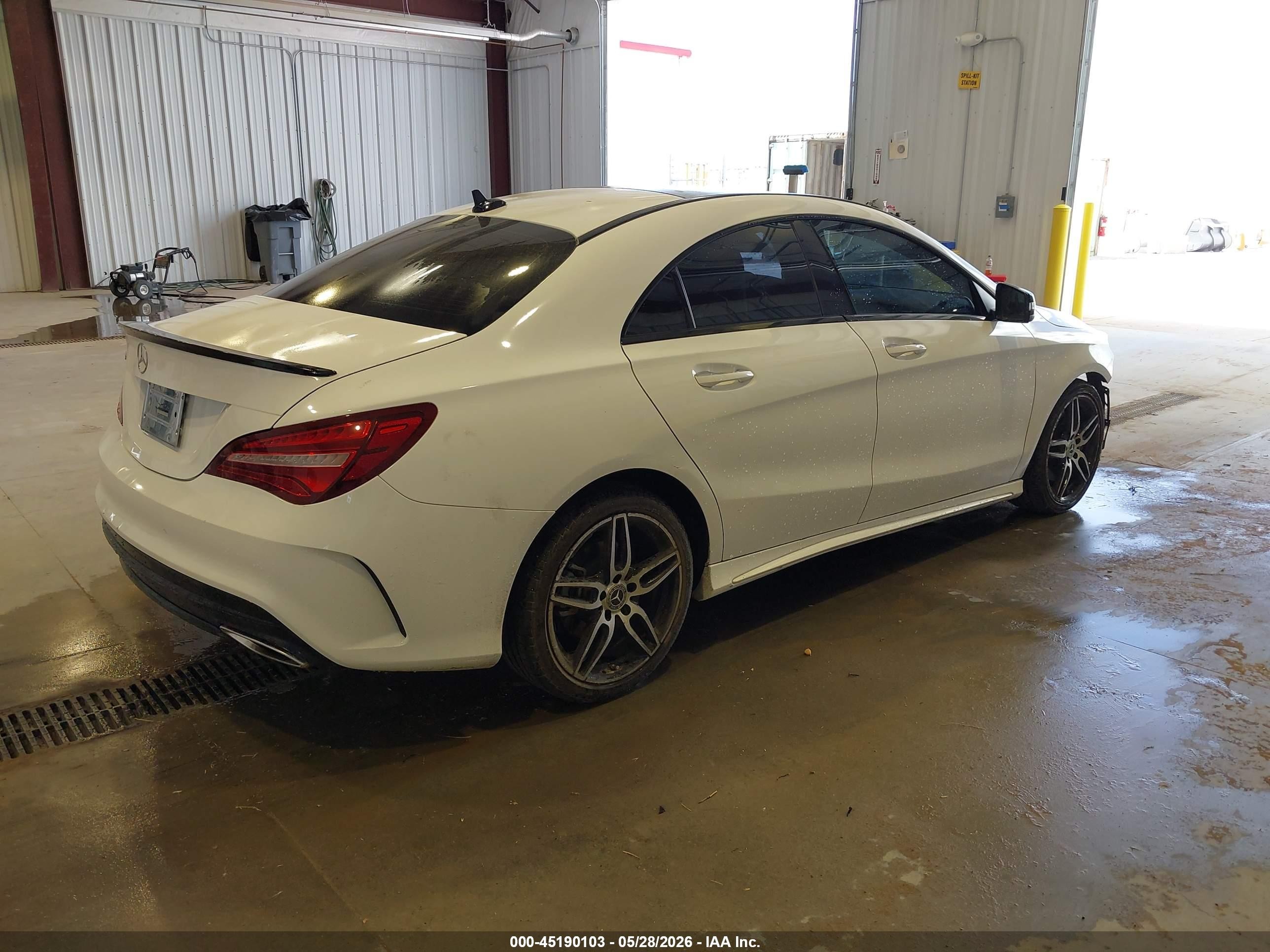 2019 Mercedes-benz Cla 250 White vin: WDDSJ4EB0KN773134
