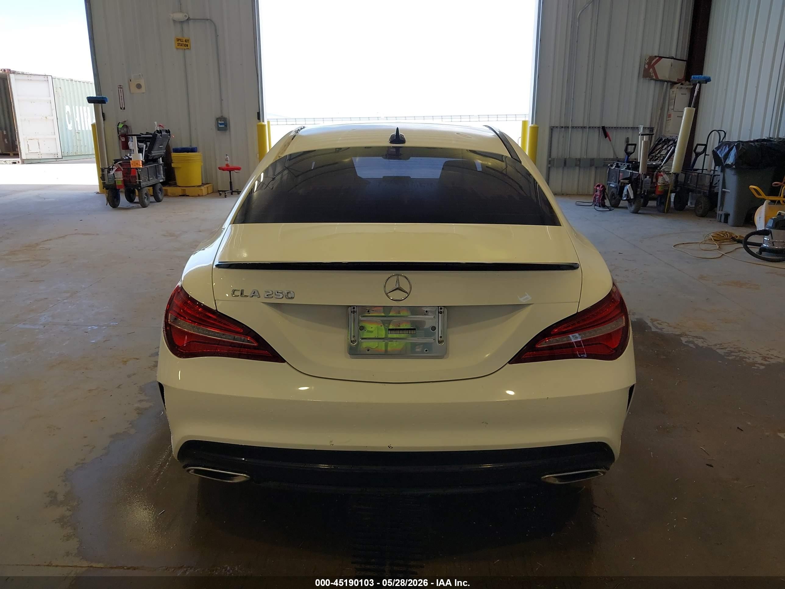 2019 Mercedes-benz Cla 250 White vin: WDDSJ4EB0KN773134