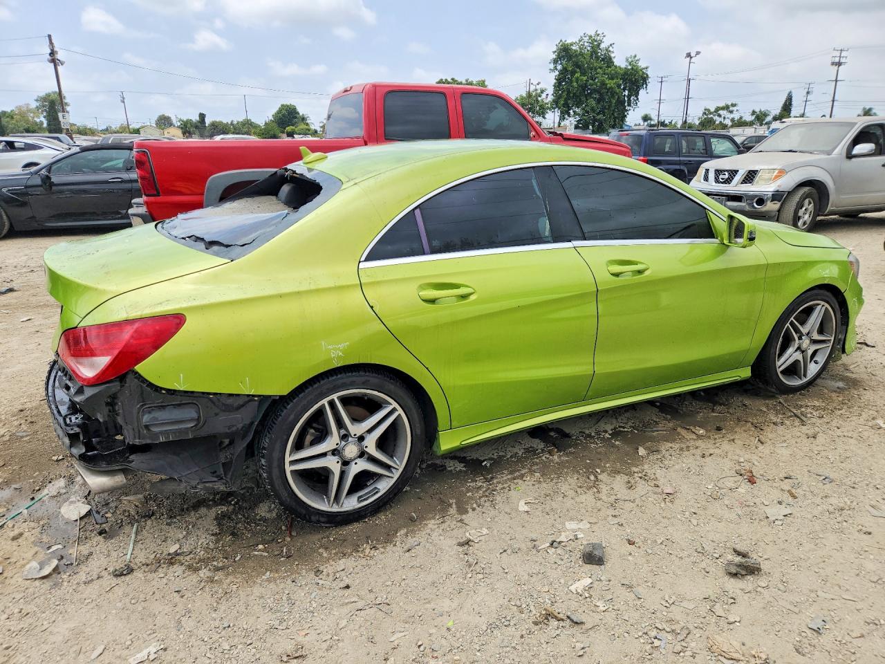 2014 Mercedes-benz Cla 250 Green vin: WDDSJ4EB1EN057704