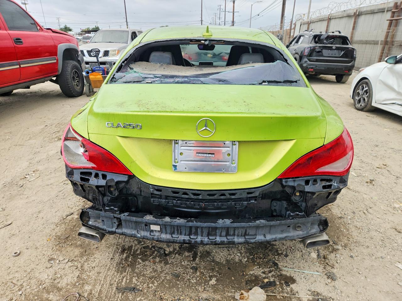 2014 Mercedes-benz Cla 250 Green vin: WDDSJ4EB1EN057704