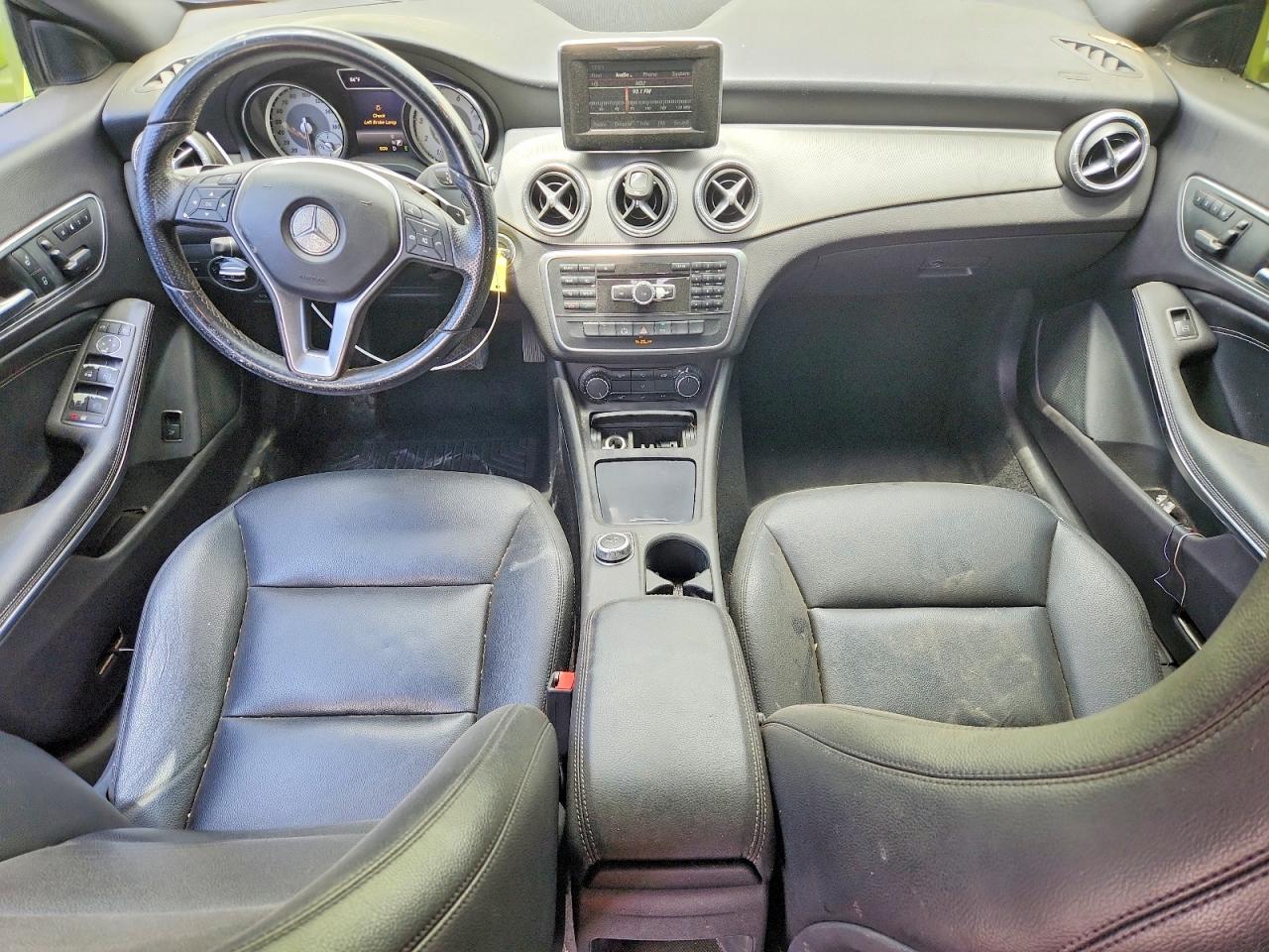 2014 Mercedes-benz Cla 250 Green vin: WDDSJ4EB1EN057704