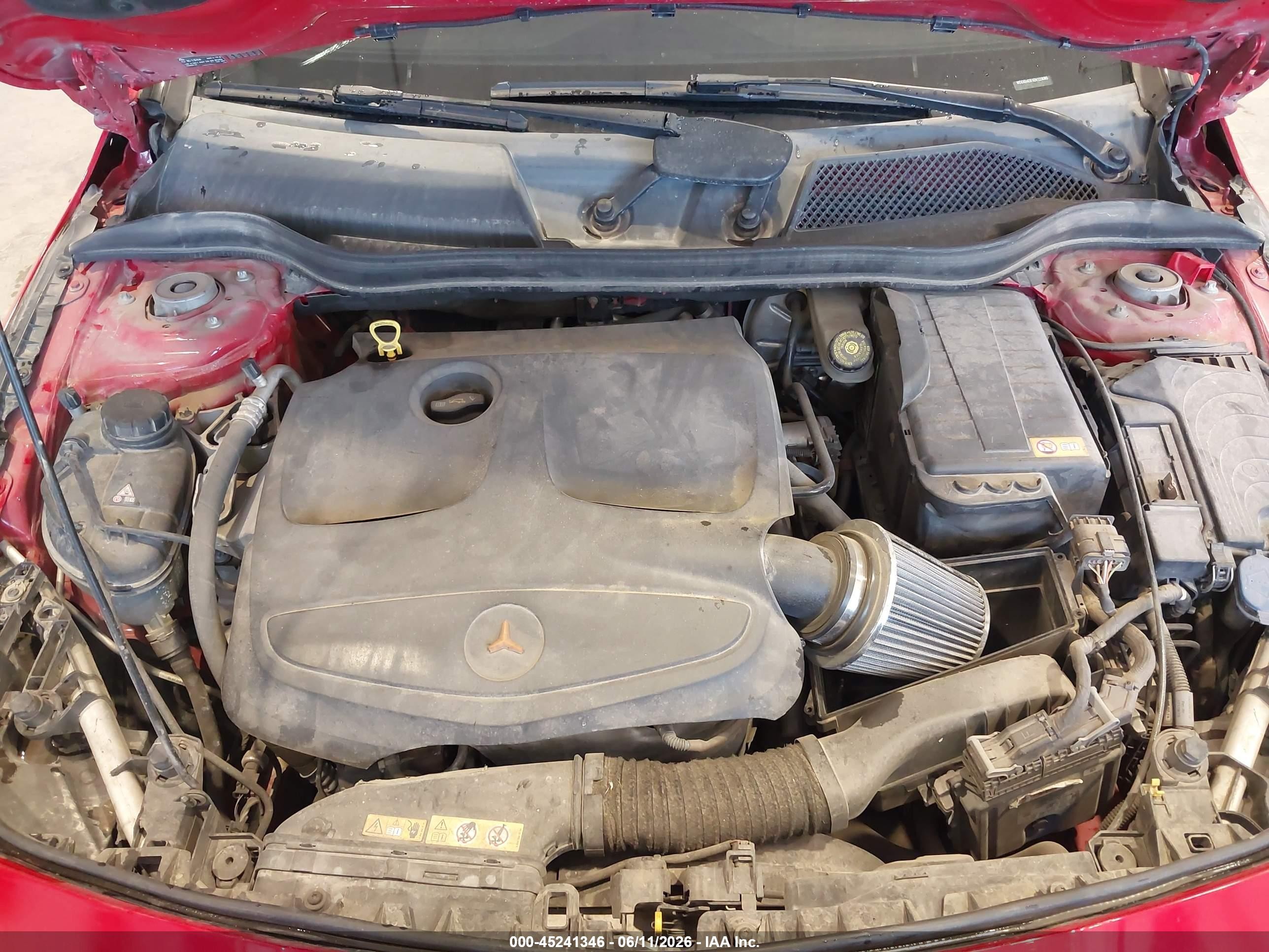 2014 Mercedes-benz Cla 250   Red vin: WDDSJ4EB1EN123085