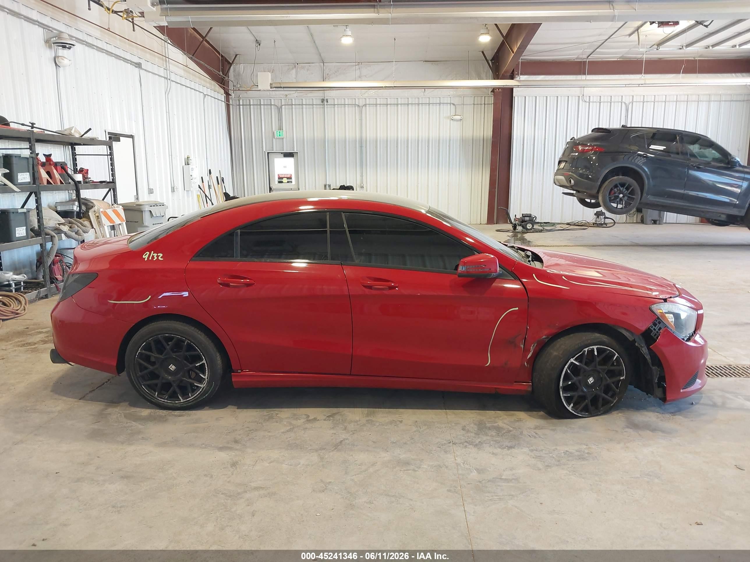 2014 Mercedes-benz Cla 250   Red vin: WDDSJ4EB1EN123085