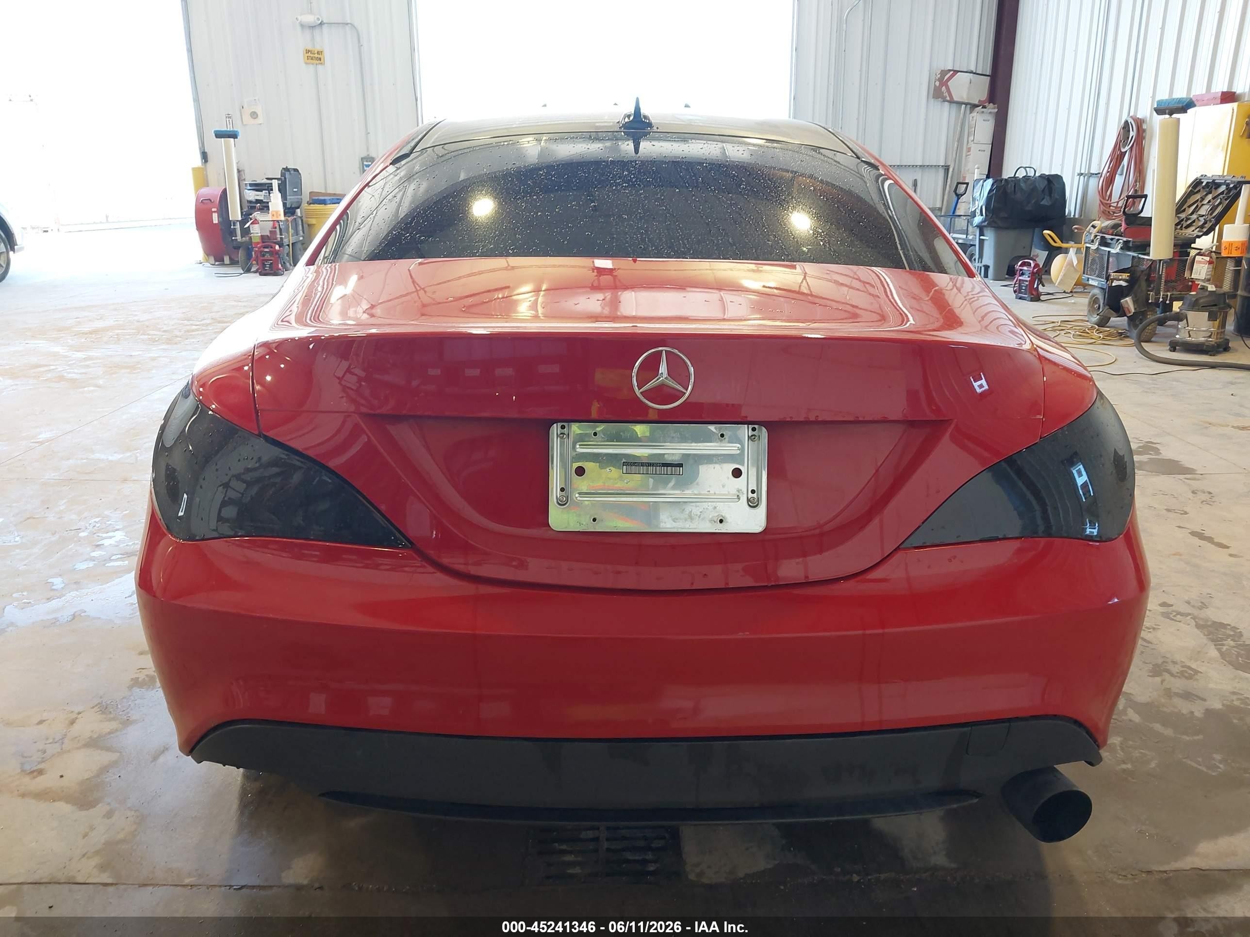 2014 Mercedes-benz Cla 250   Red vin: WDDSJ4EB1EN123085