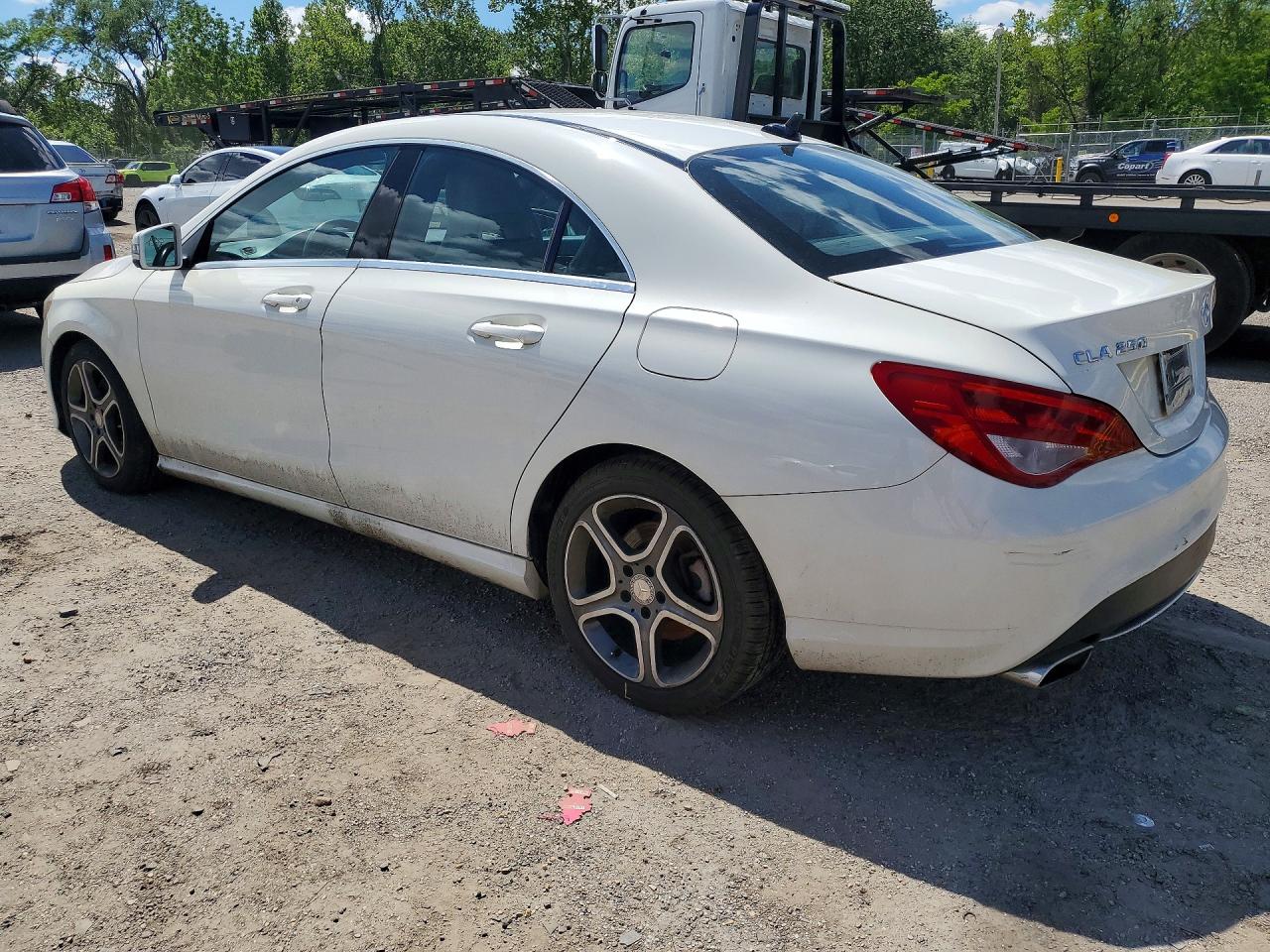 2014 Mercedes-benz Cla 250 White vin: WDDSJ4EB1EN138881