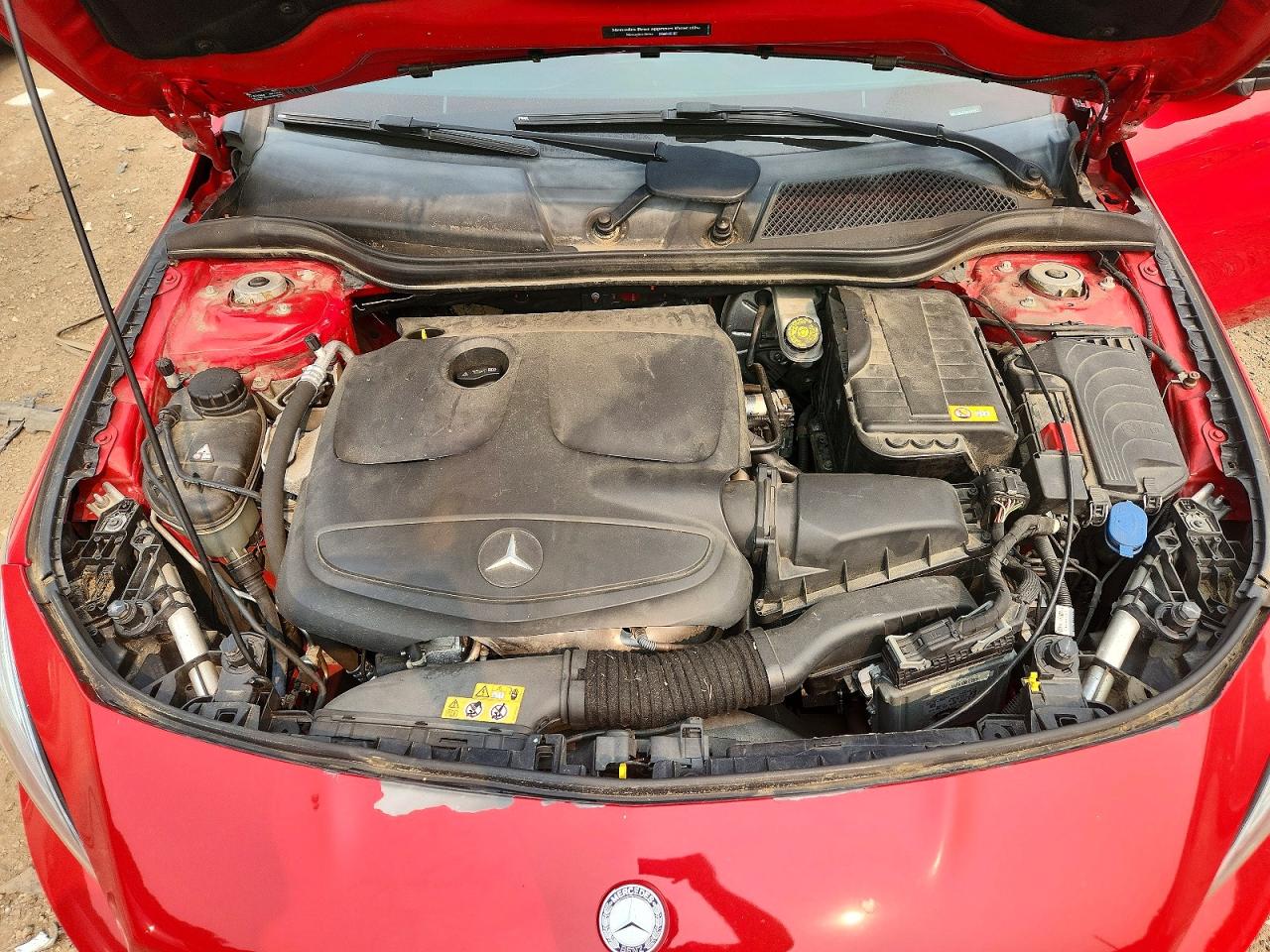 2014 Mercedes-benz Cla 250 Red vin: WDDSJ4EB1EN150223