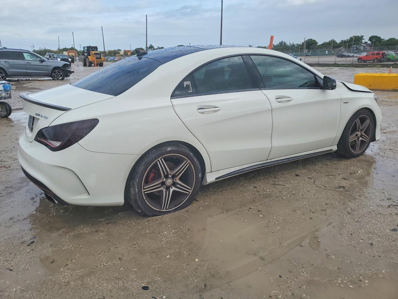 2015 Mercedes-benz Cla 250 White vin: WDDSJ4EB1FN162048