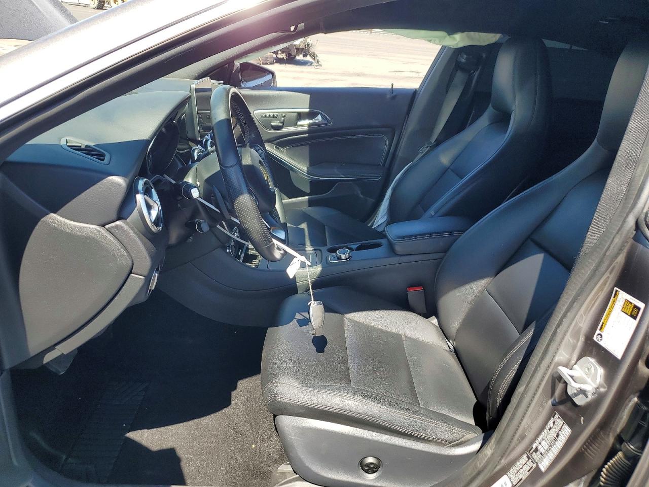 2015 Mercedes-benz Cla 250 Charcoal vin: WDDSJ4EB1FN169419