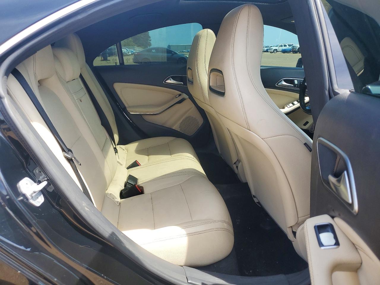2015 Mercedes-benz Cla 250 Black vin: WDDSJ4EB1FN176791